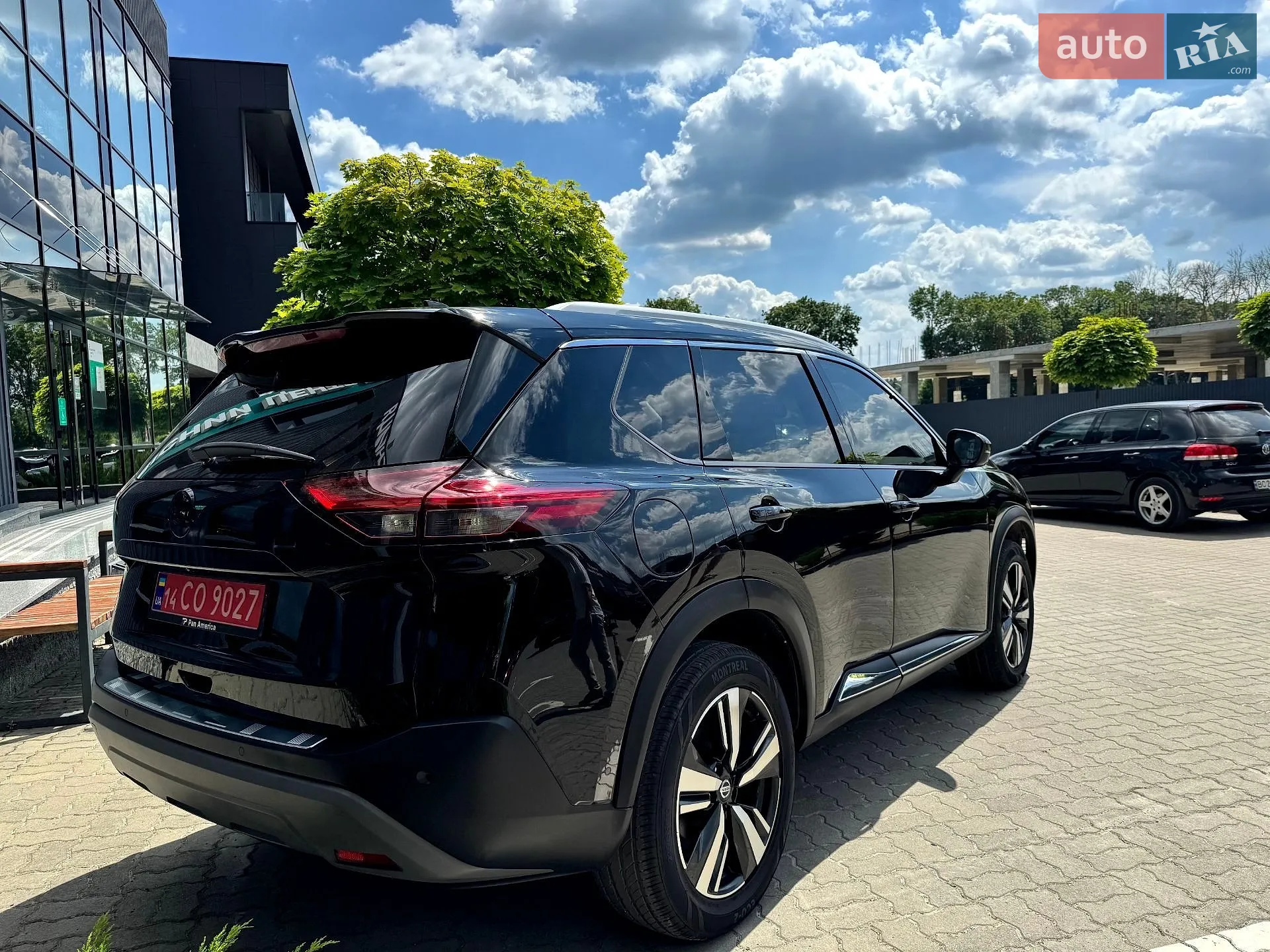 2021 Nissan Rogue - мініатюра 4