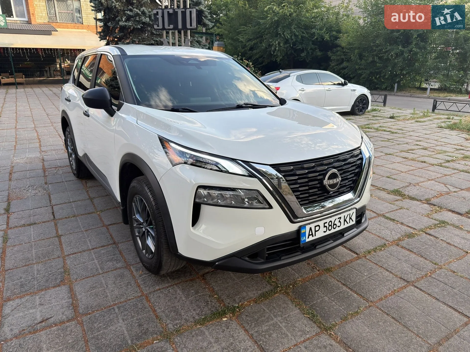 2022 Nissan Rogue - фото 1