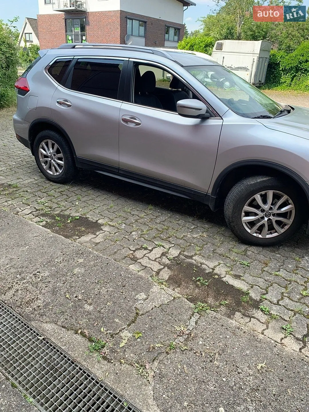 2017 Nissan Rogue - мініатюра 2