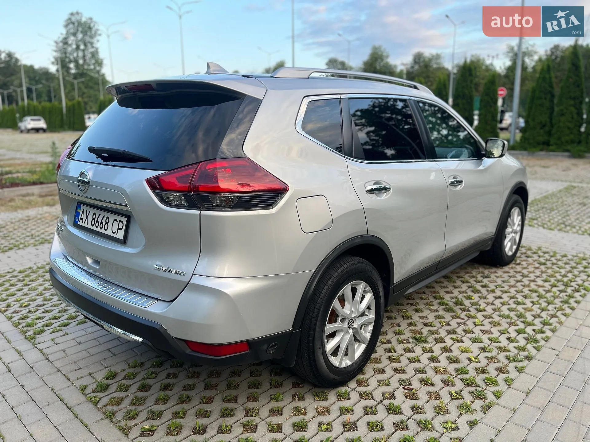 2017 Nissan Rogue - мініатюра 4