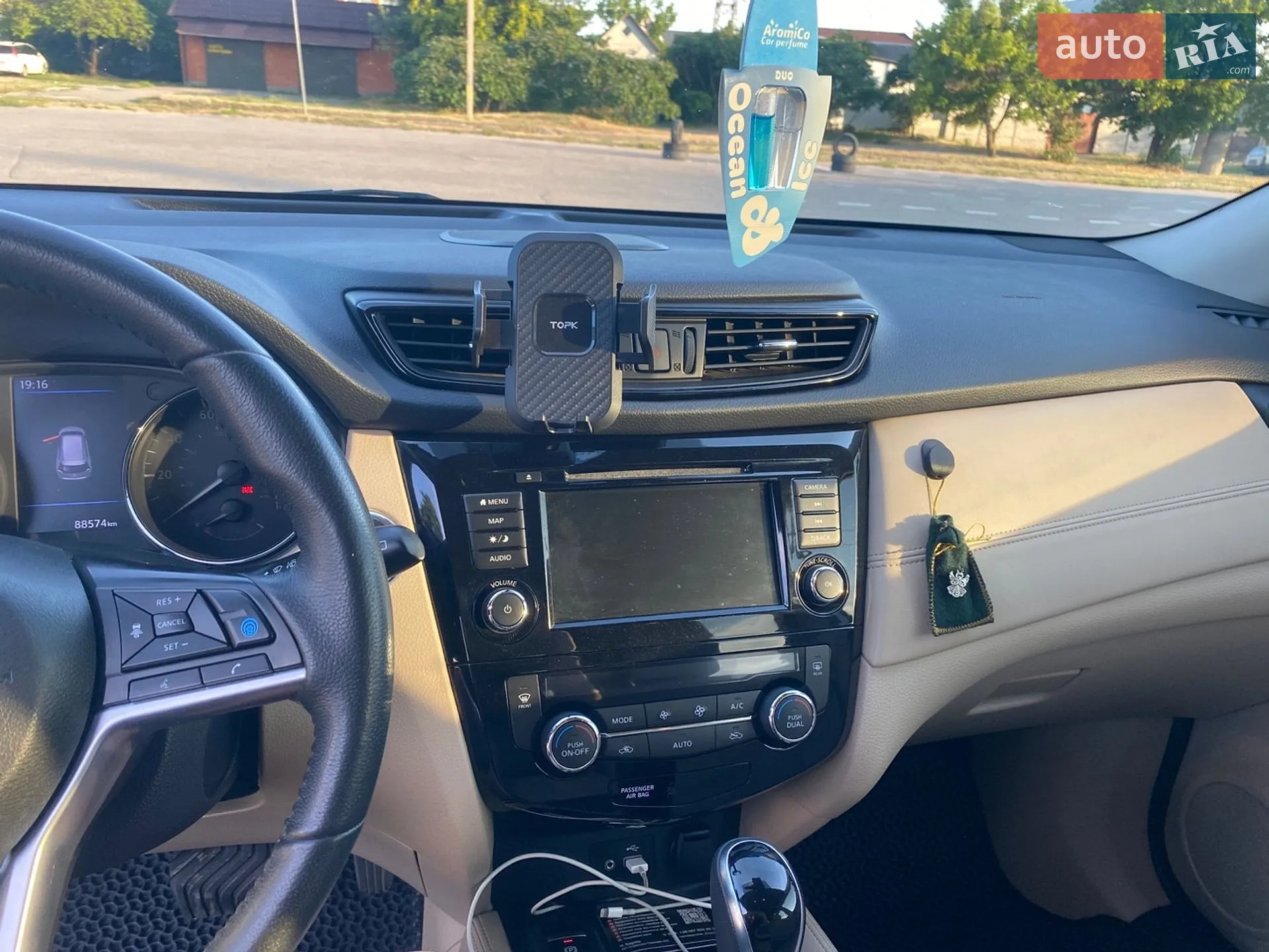 2018 Nissan Rogue - мініатюра 13