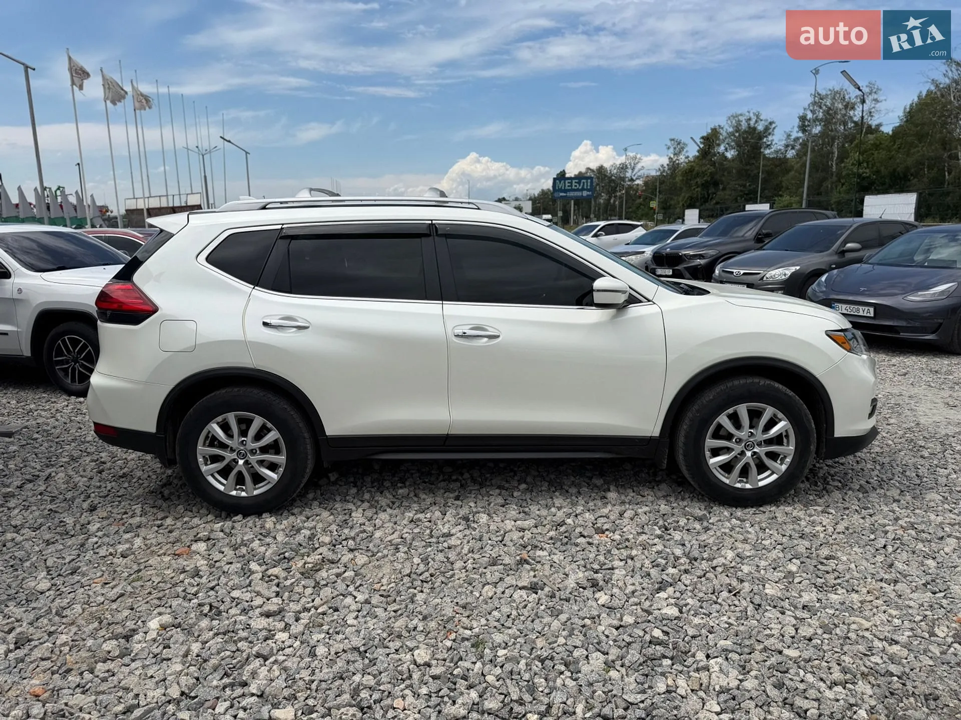 2017 Nissan Rogue - мініатюра 4
