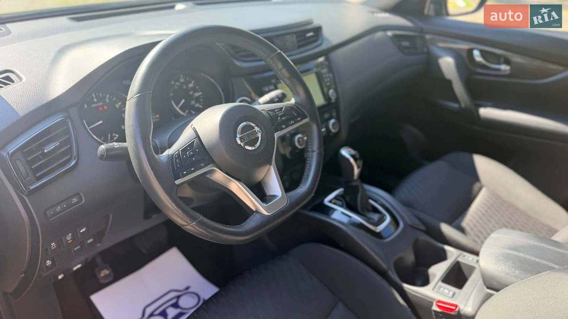 2017 Nissan Rogue - мініатюра 12
