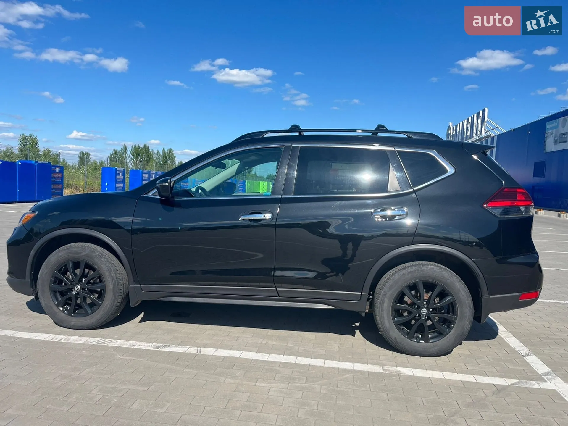 2017 Nissan Rogue - мініатюра 2