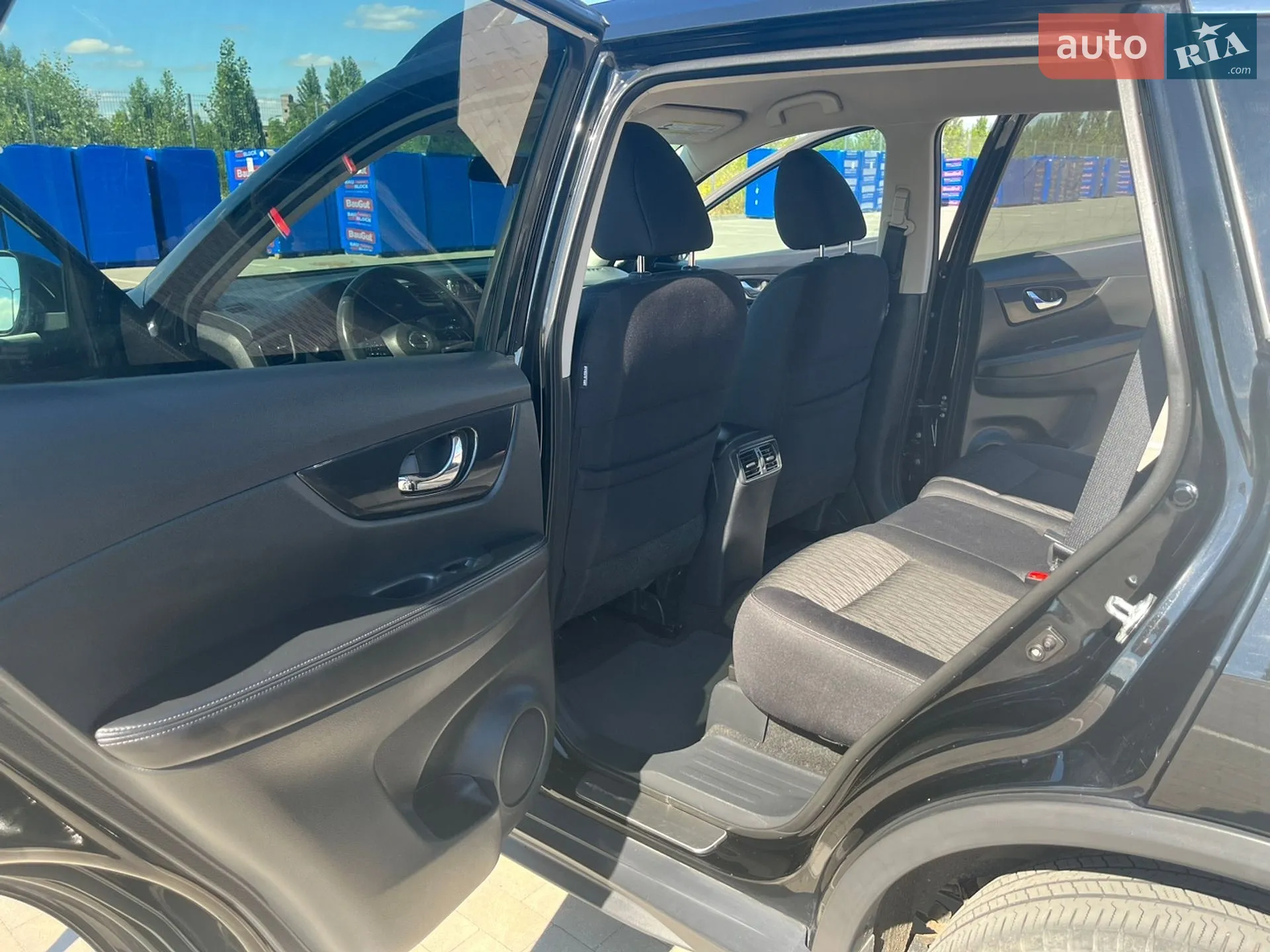 2017 Nissan Rogue - мініатюра 14