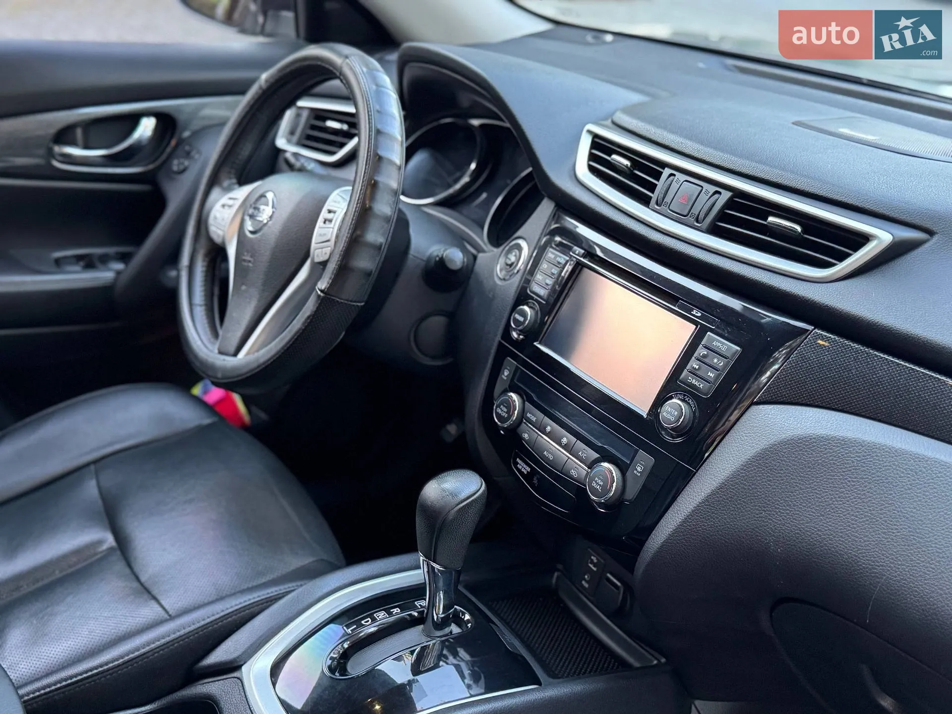 2016 Nissan Rogue - мініатюра 21