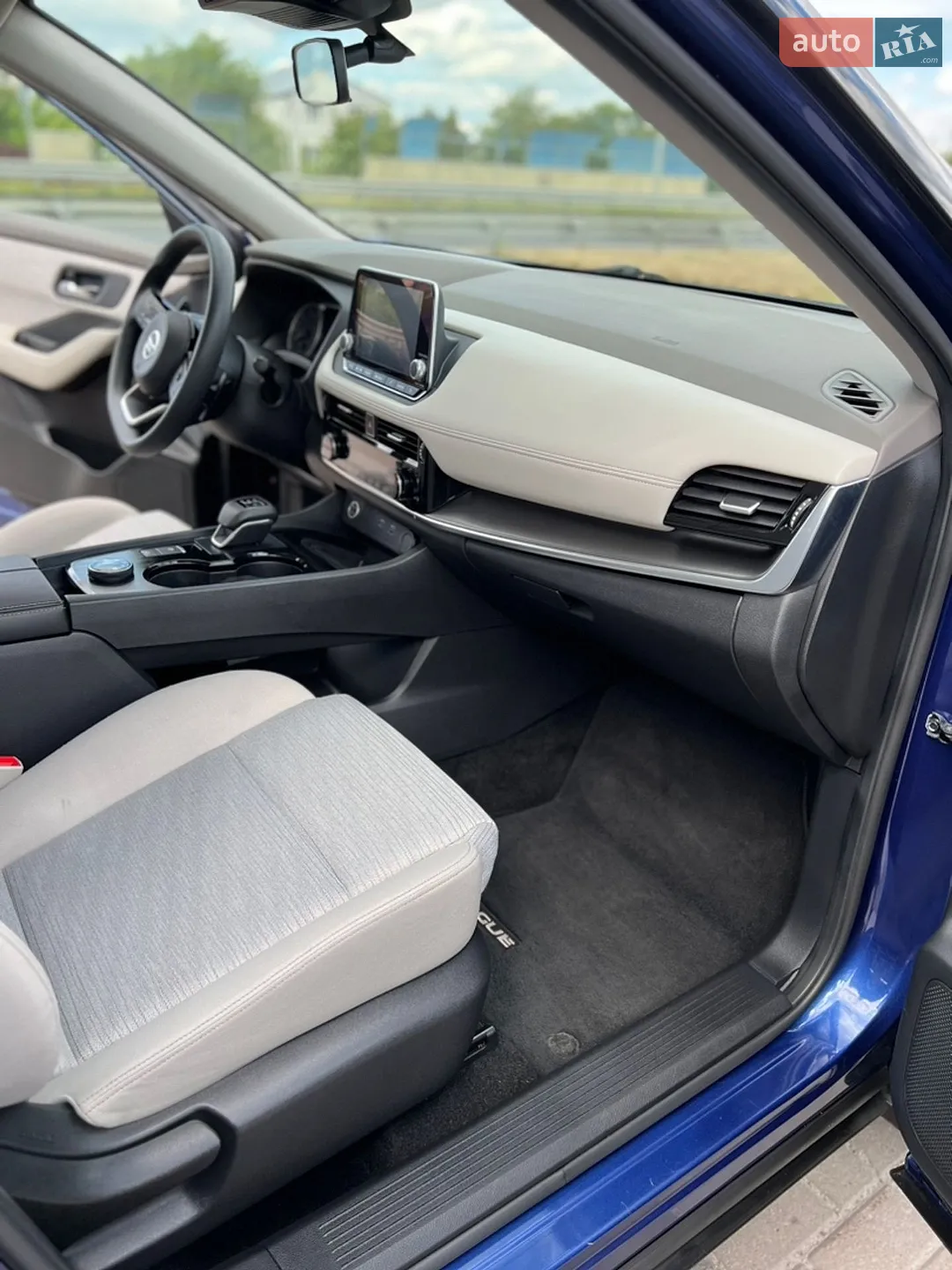 2021 Nissan Rogue - мініатюра 13