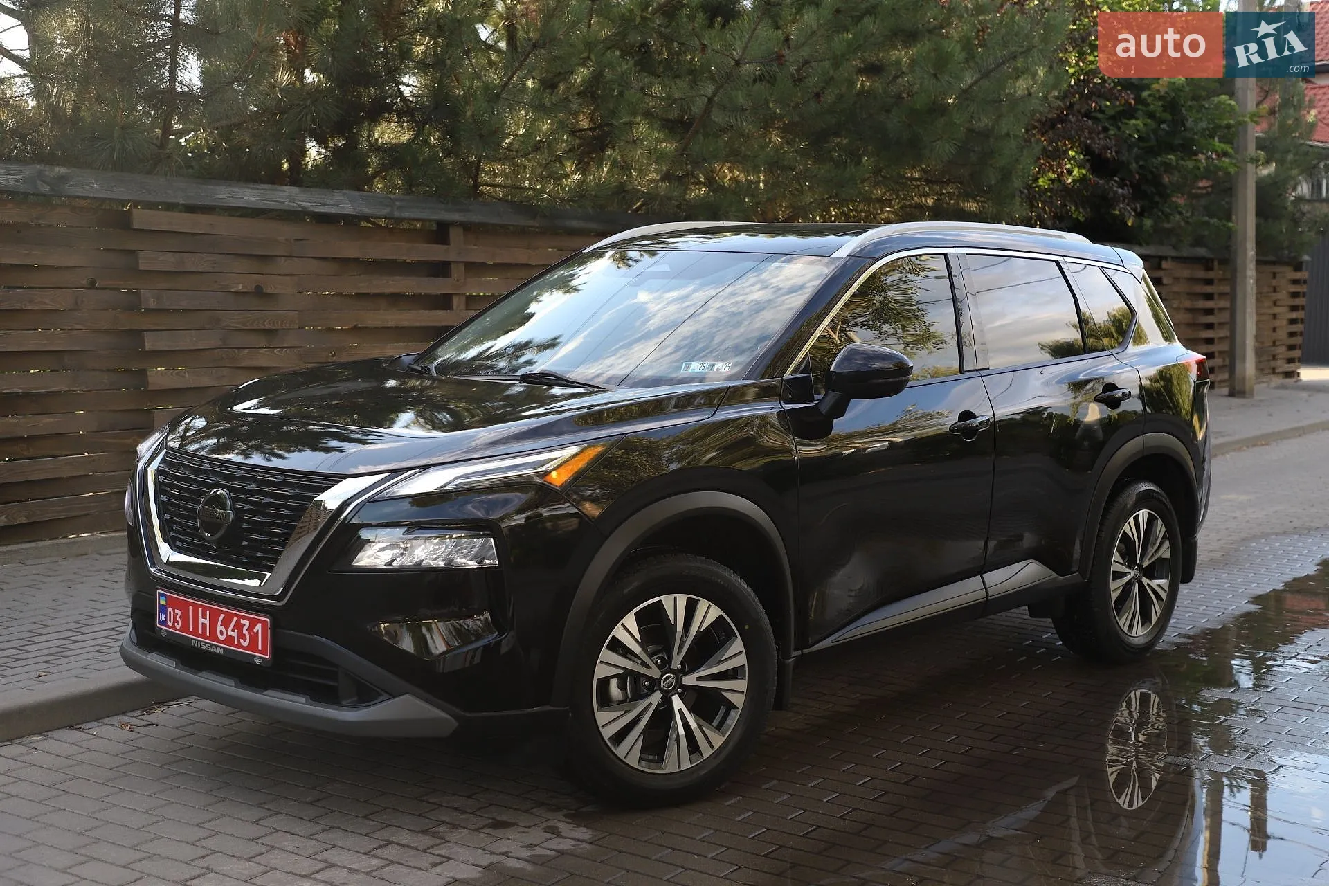 2021 Nissan Rogue - мініатюра 3