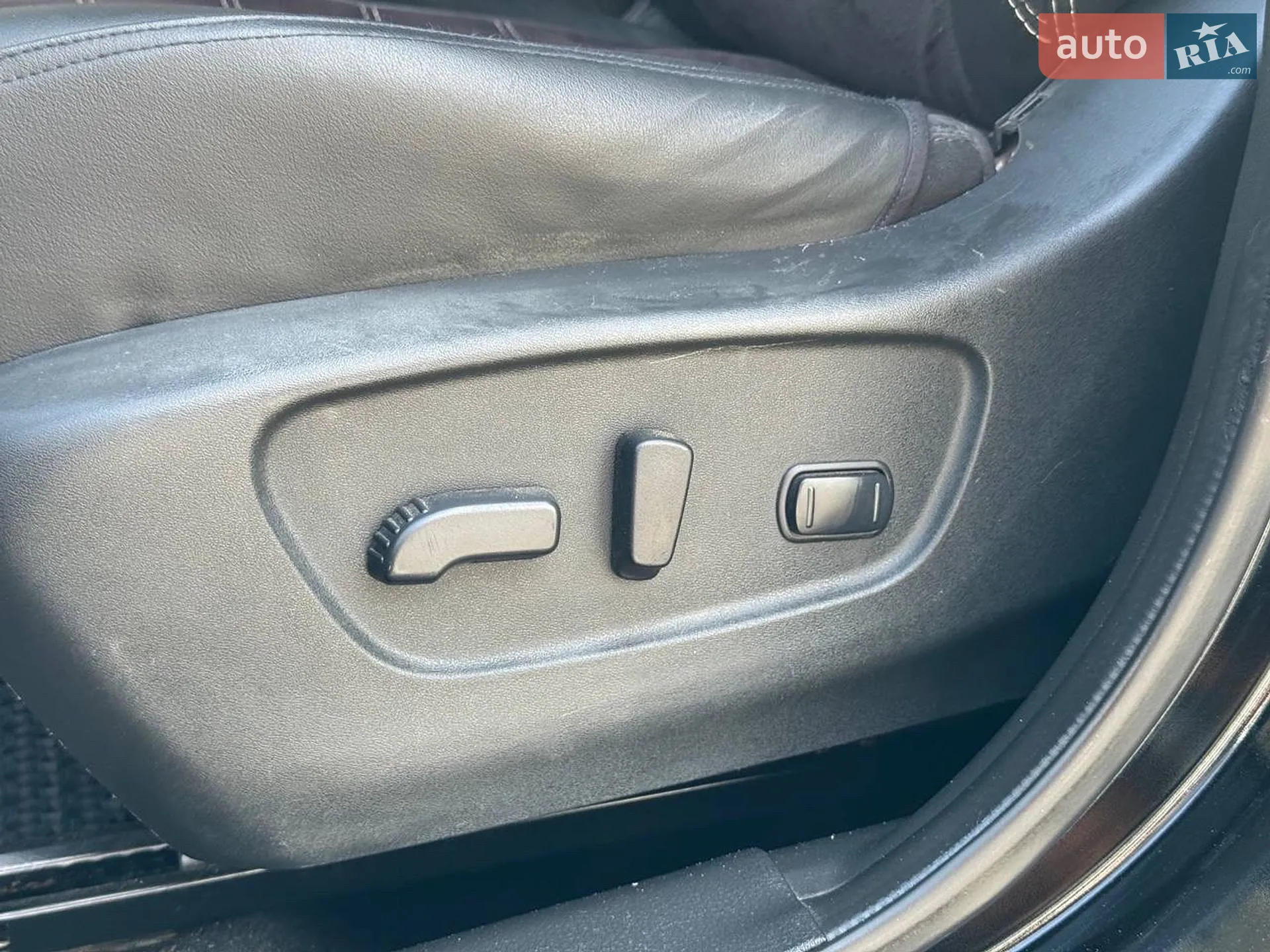 2019 Nissan Rogue - мініатюра 26