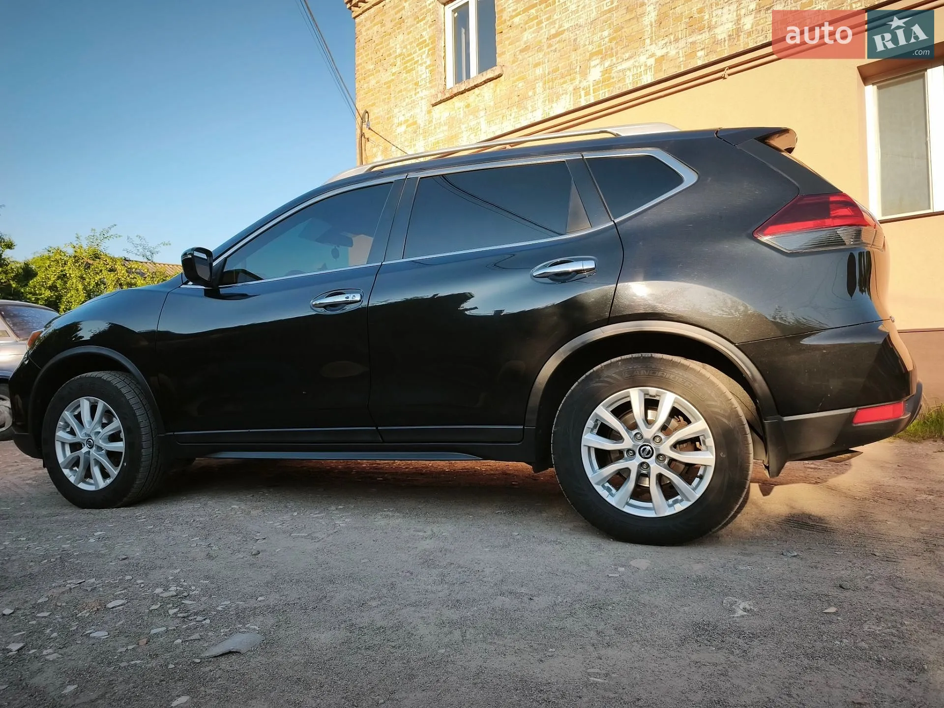 2017 Nissan Rogue - мініатюра 12
