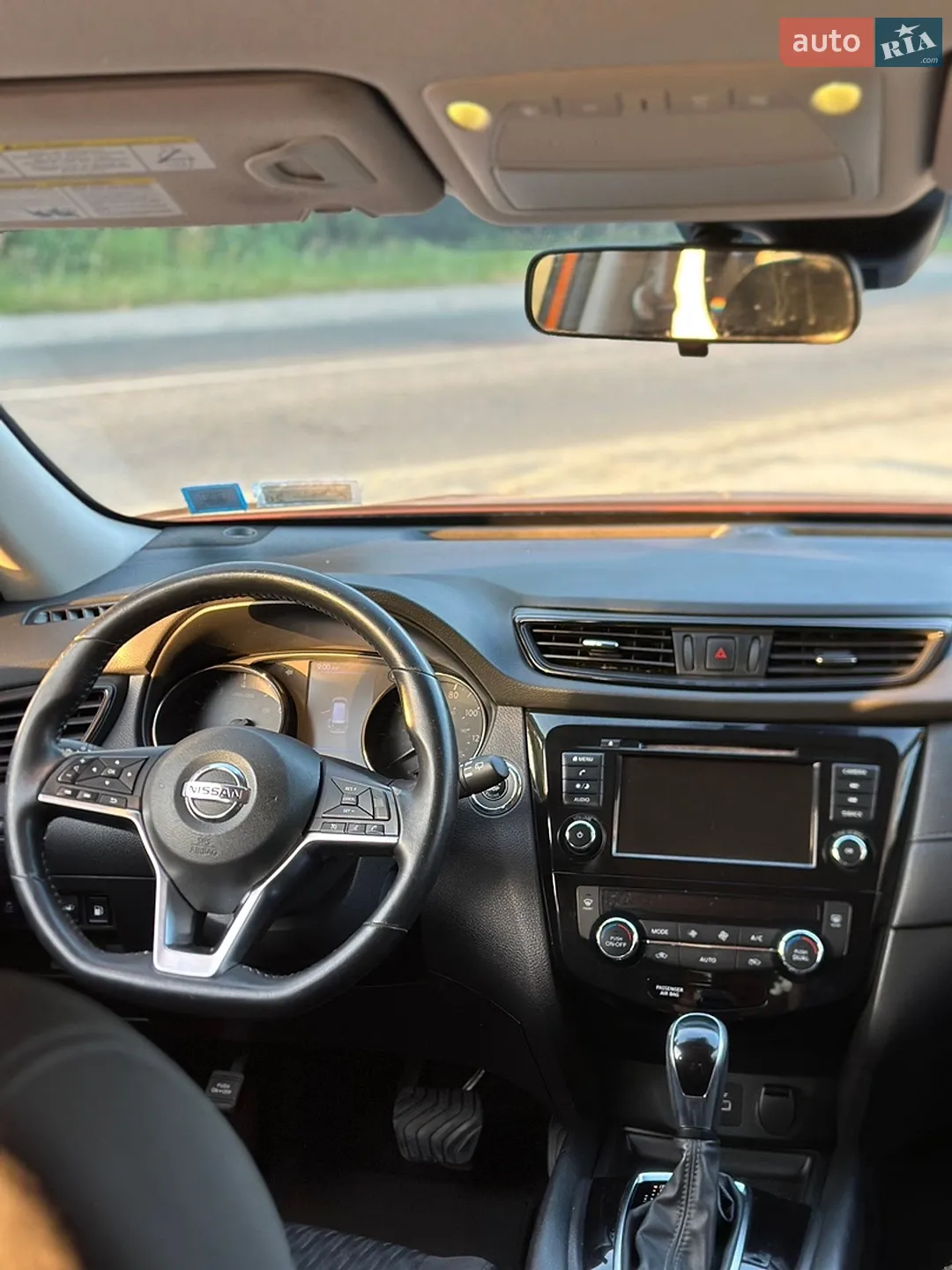 2019 Nissan Rogue - мініатюра 29