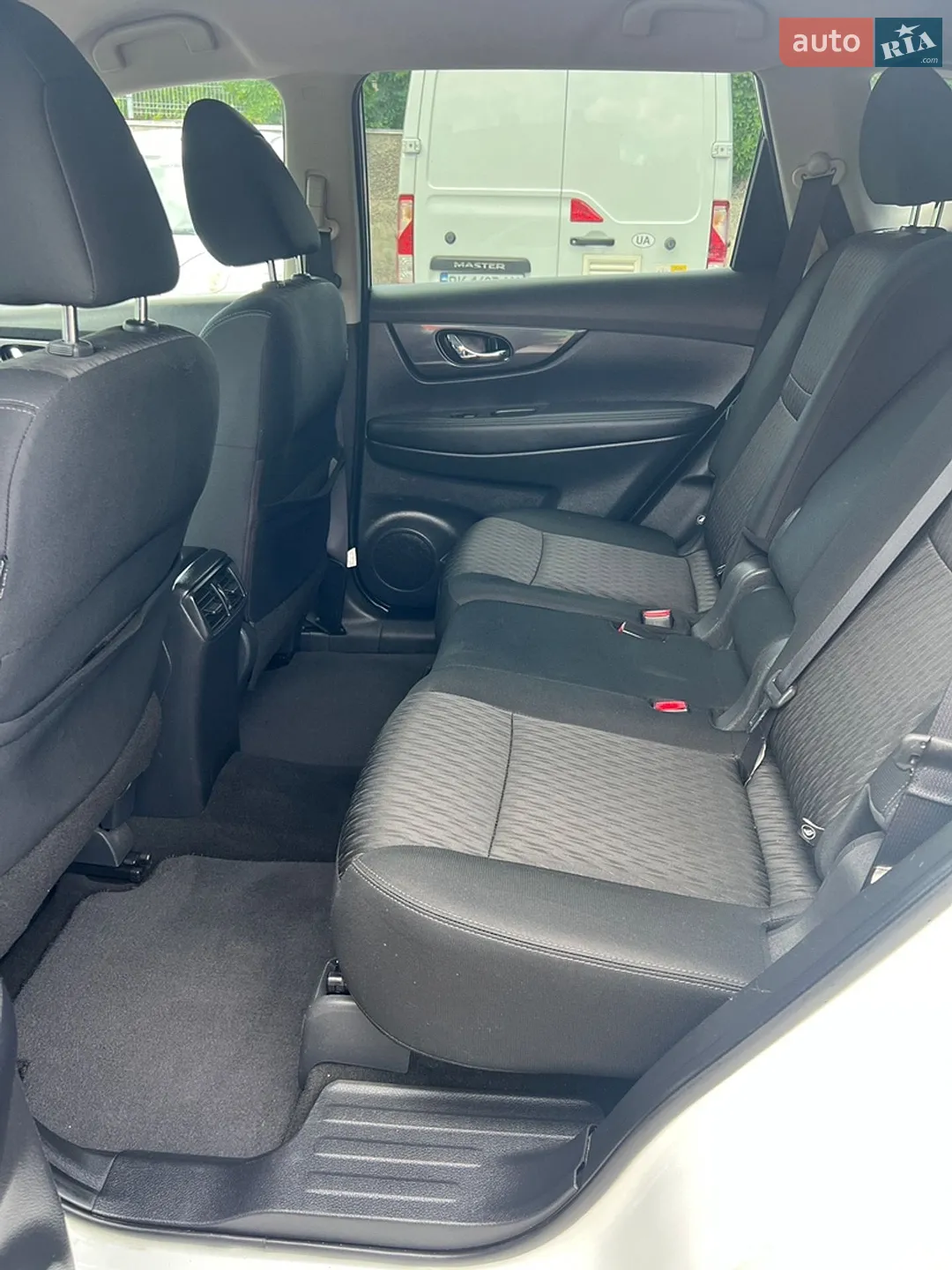 2017 Nissan Rogue - мініатюра 22