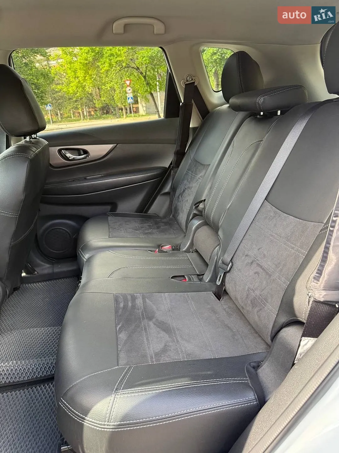 2015 Nissan Rogue - мініатюра 15