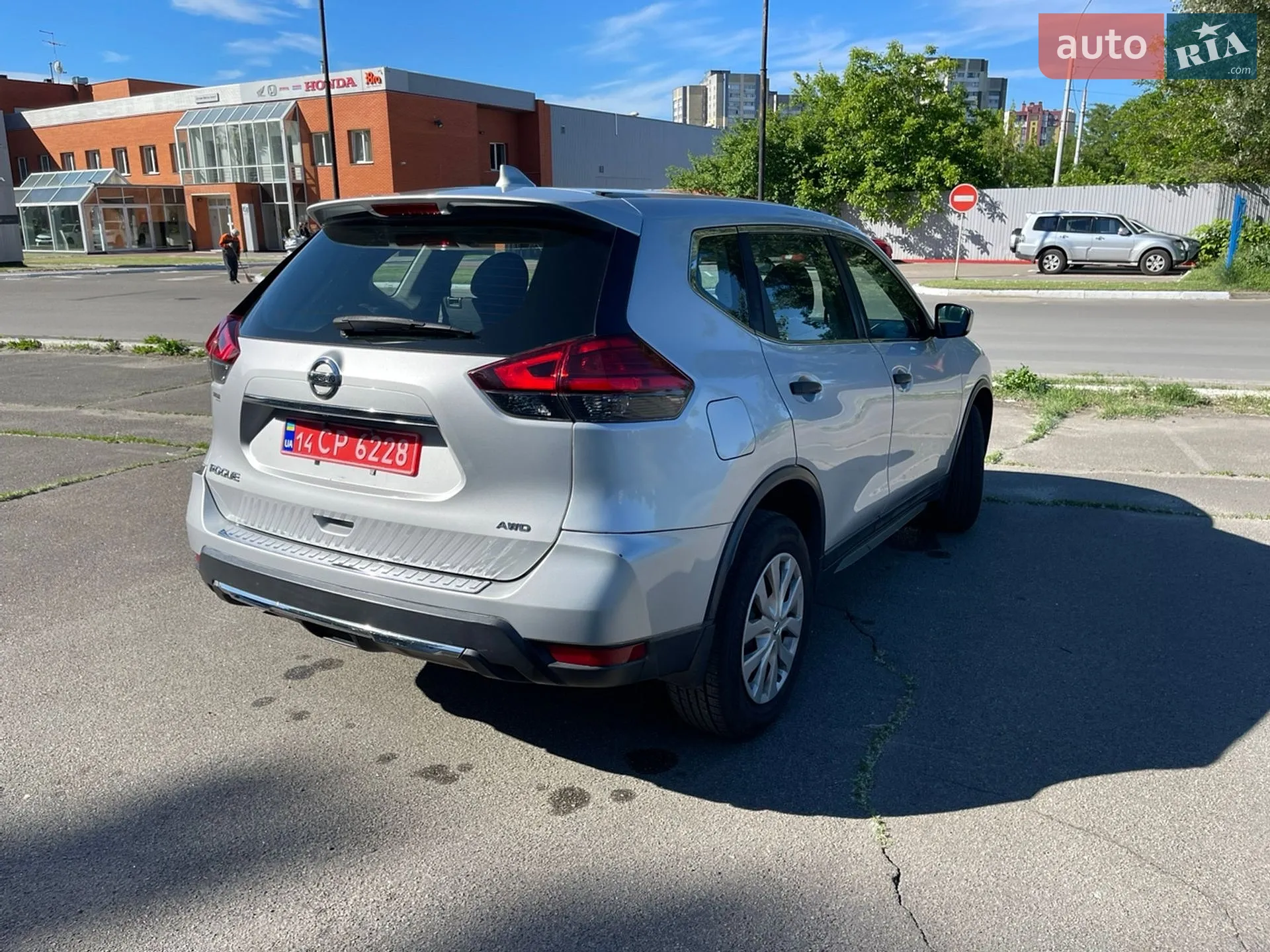 2017 Nissan Rogue - мініатюра 23