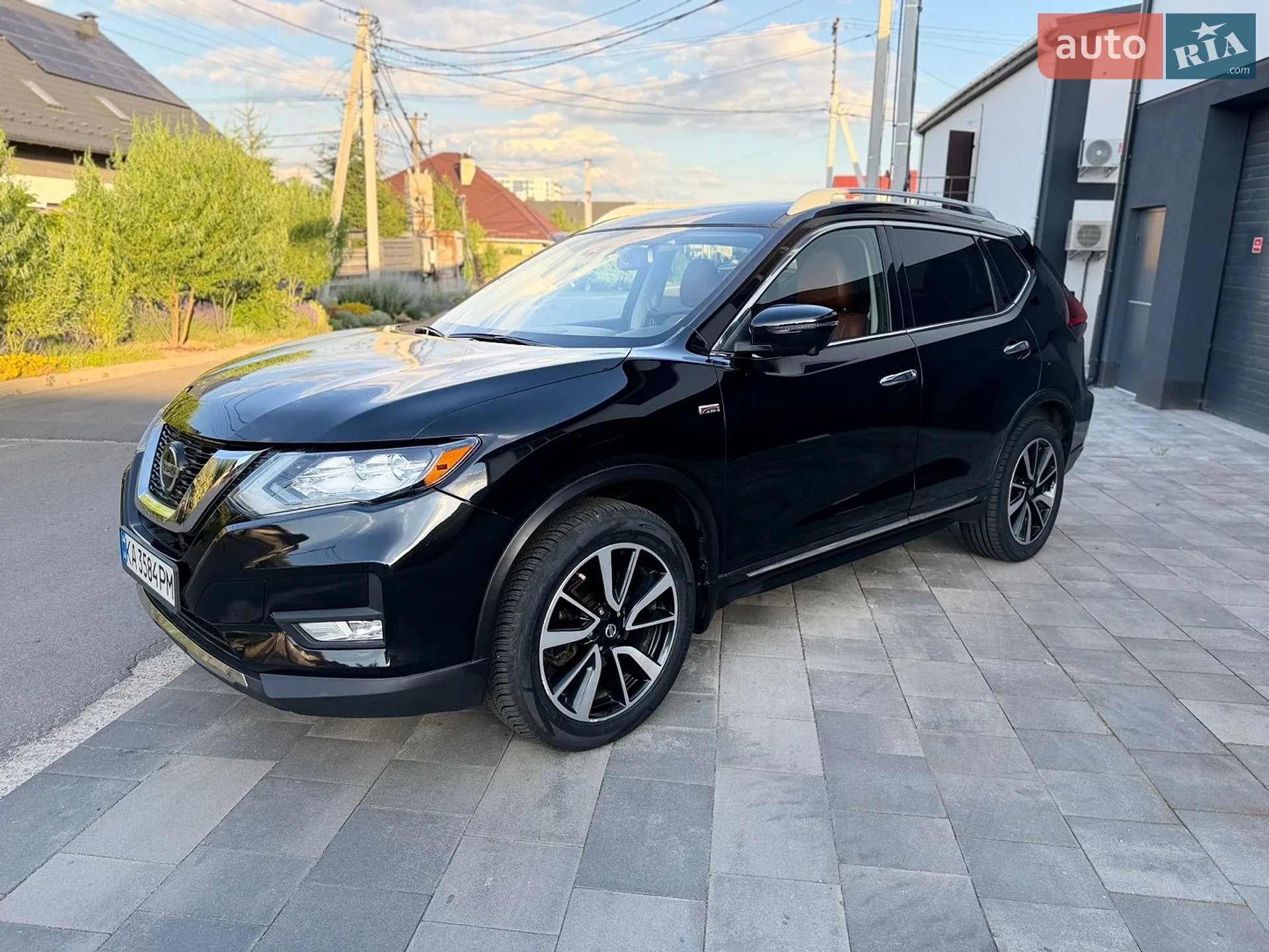 2019 Nissan Rogue - мініатюра 16