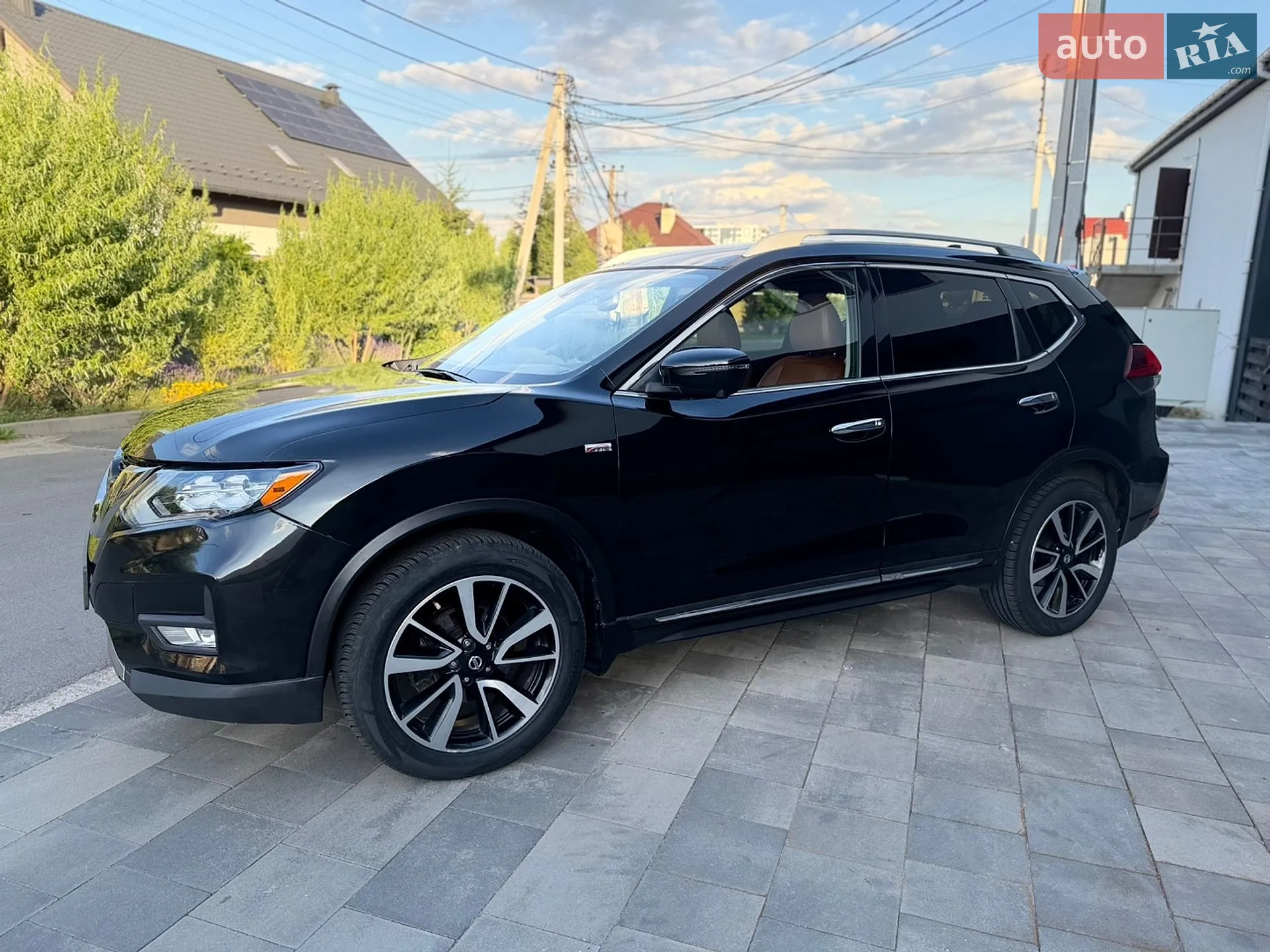 2019 Nissan Rogue - мініатюра 18