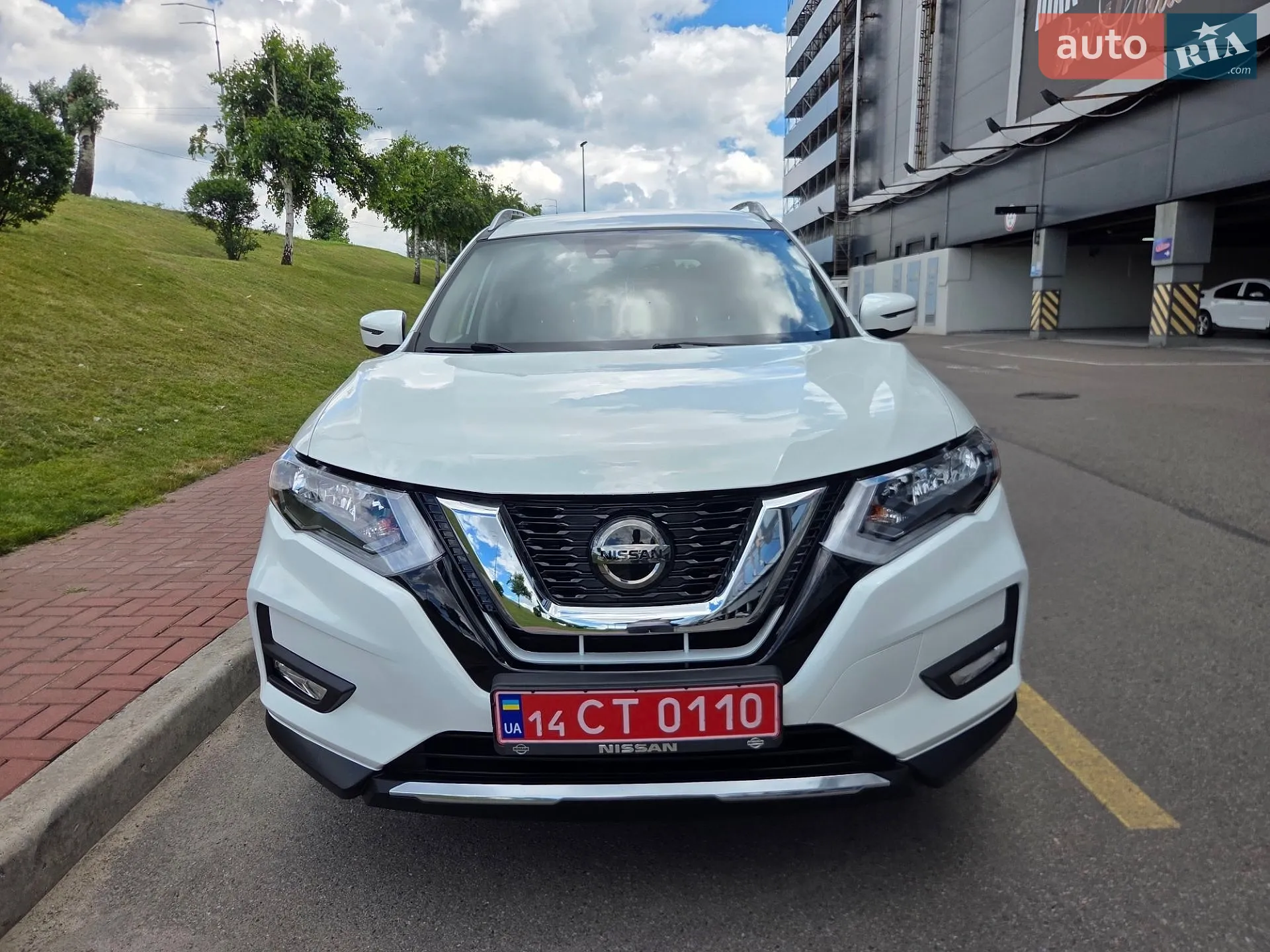 2019 Nissan Rogue - мініатюра 8