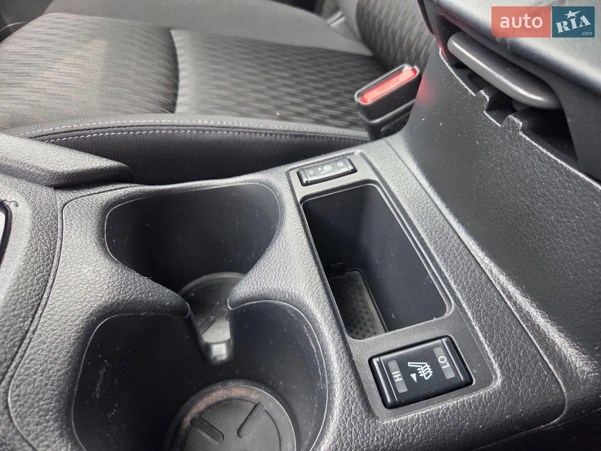 2019 Nissan Rogue - мініатюра 22