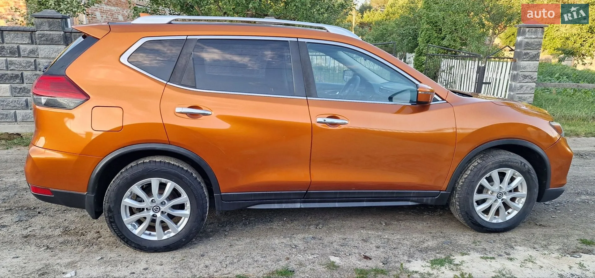 2017 Nissan Rogue - мініатюра 10