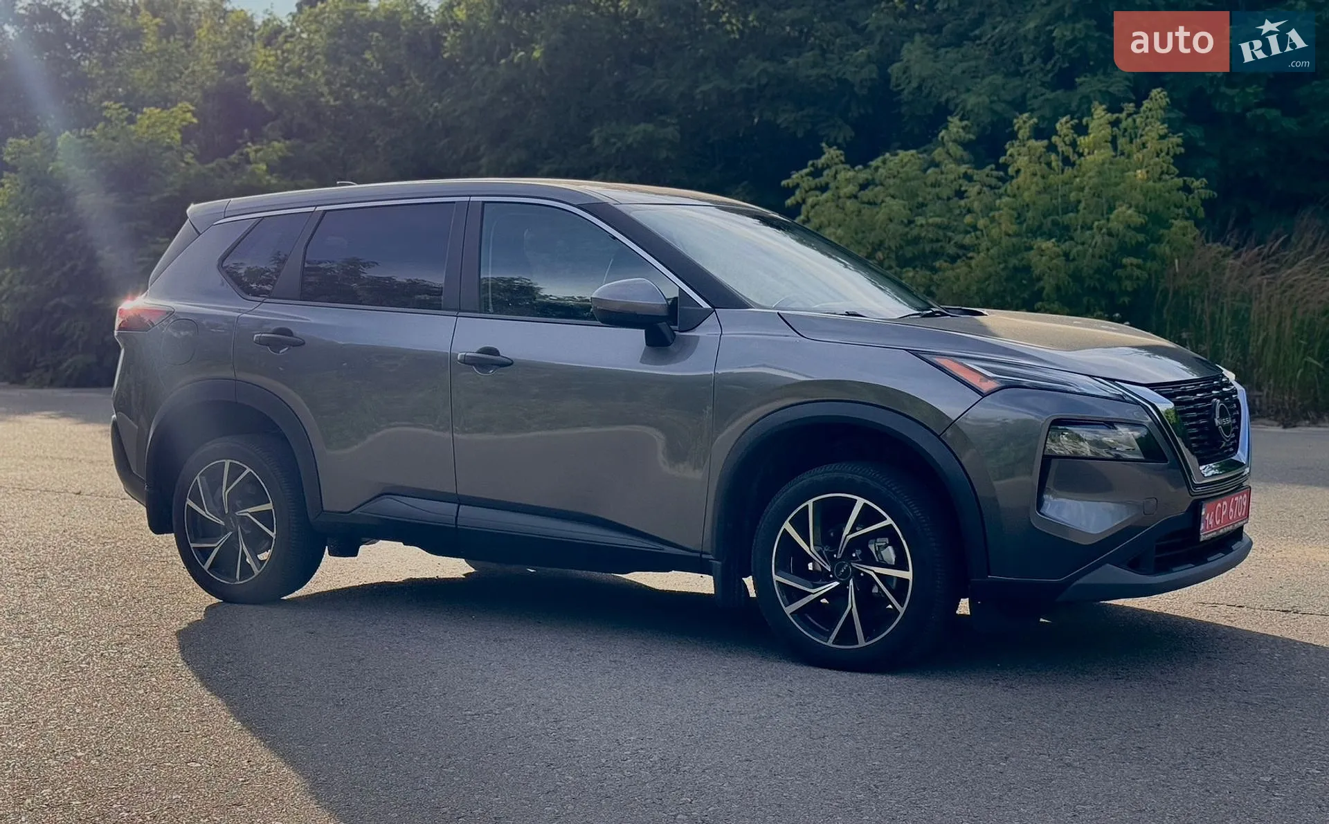 2021 Nissan Rogue - мініатюра 11