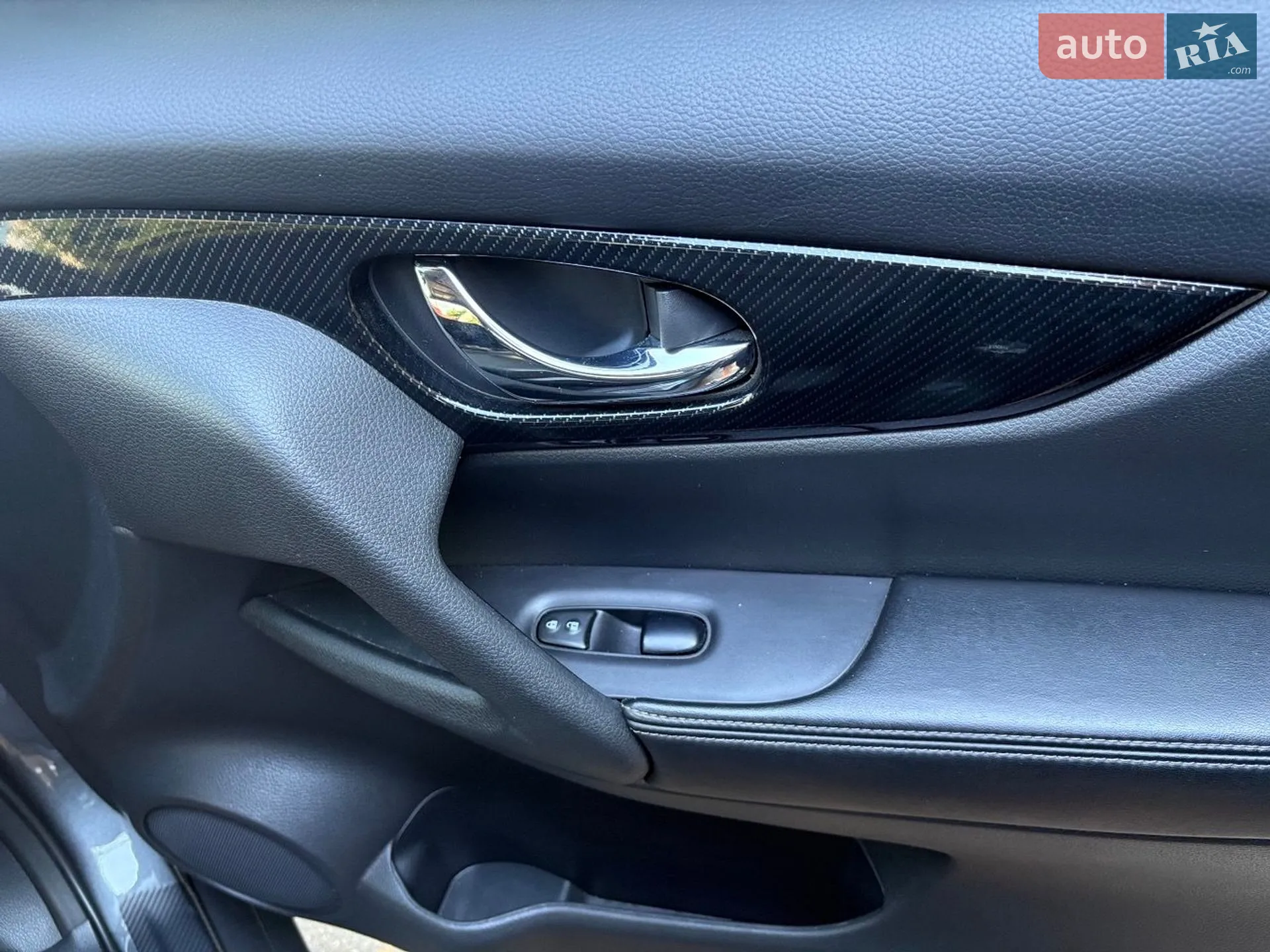 2018 Nissan Rogue - мініатюра 14