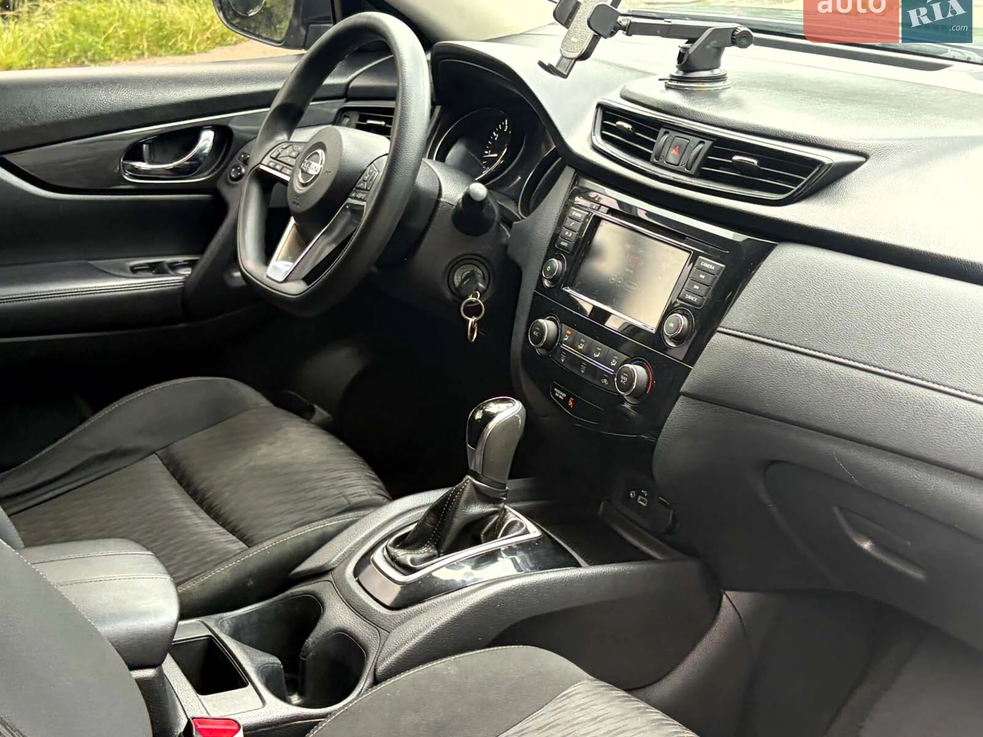 2017 Nissan Rogue - мініатюра 27
