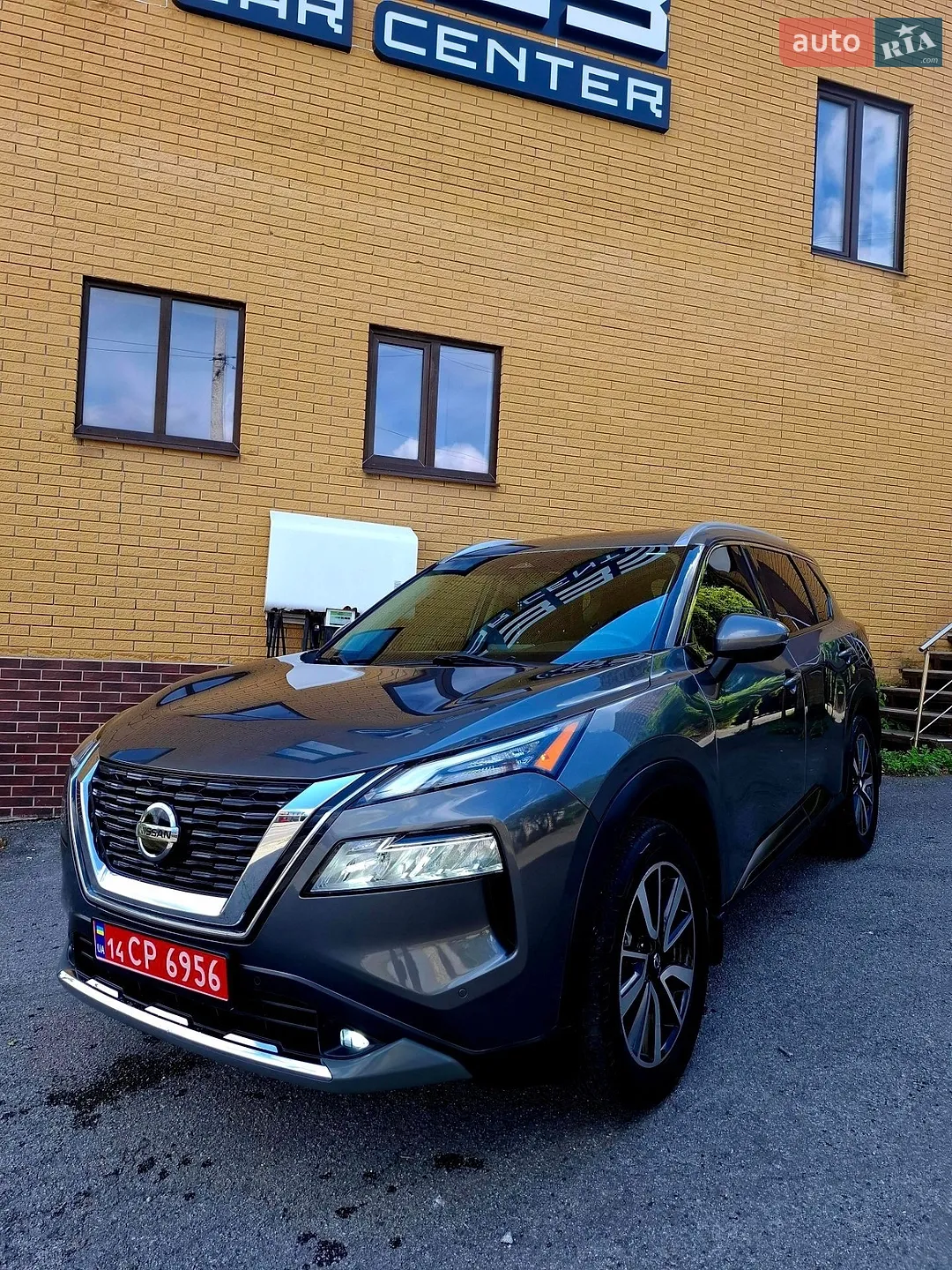 2021 Nissan Rogue - мініатюра 2