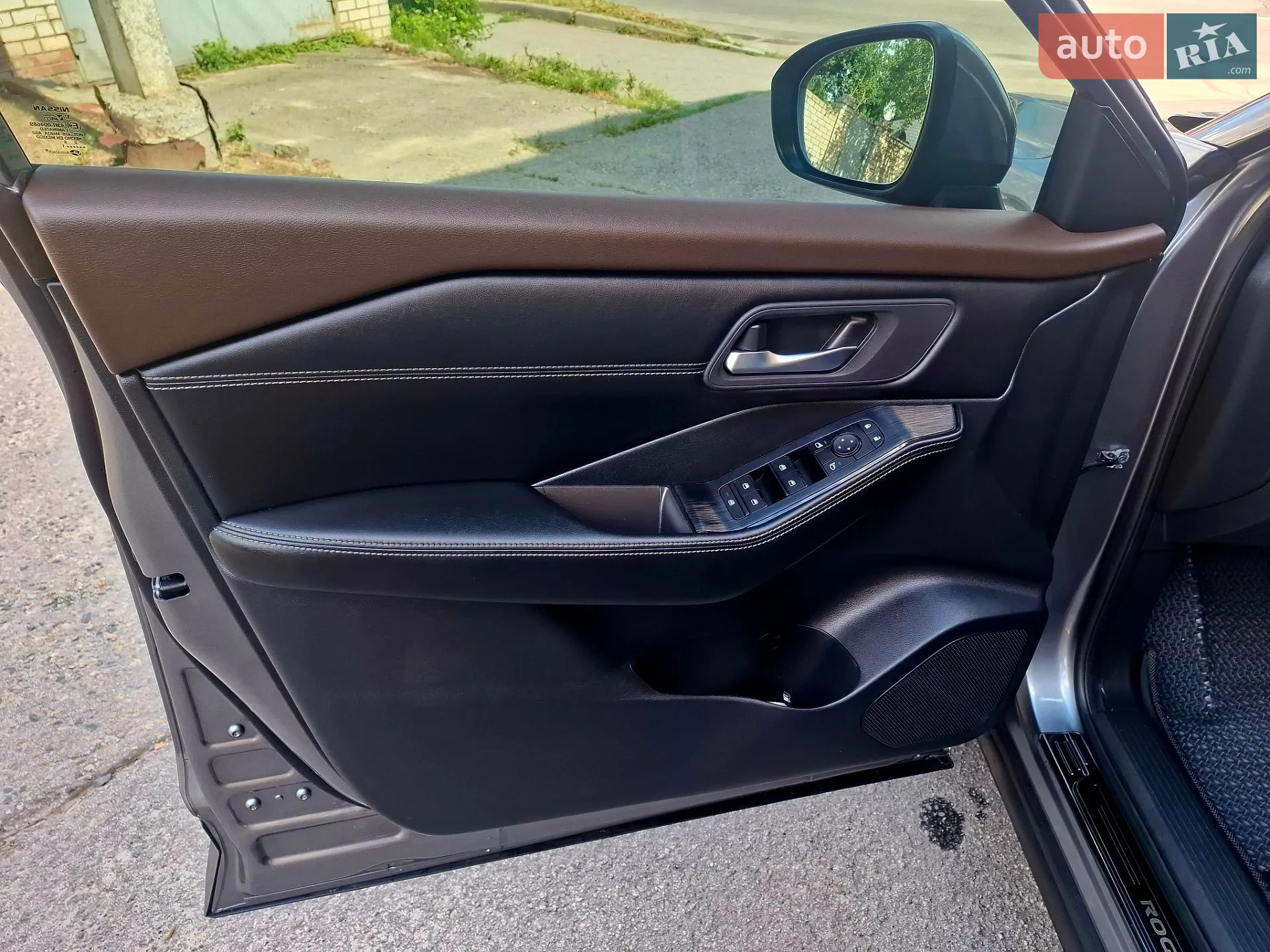 2021 Nissan Rogue - мініатюра 21