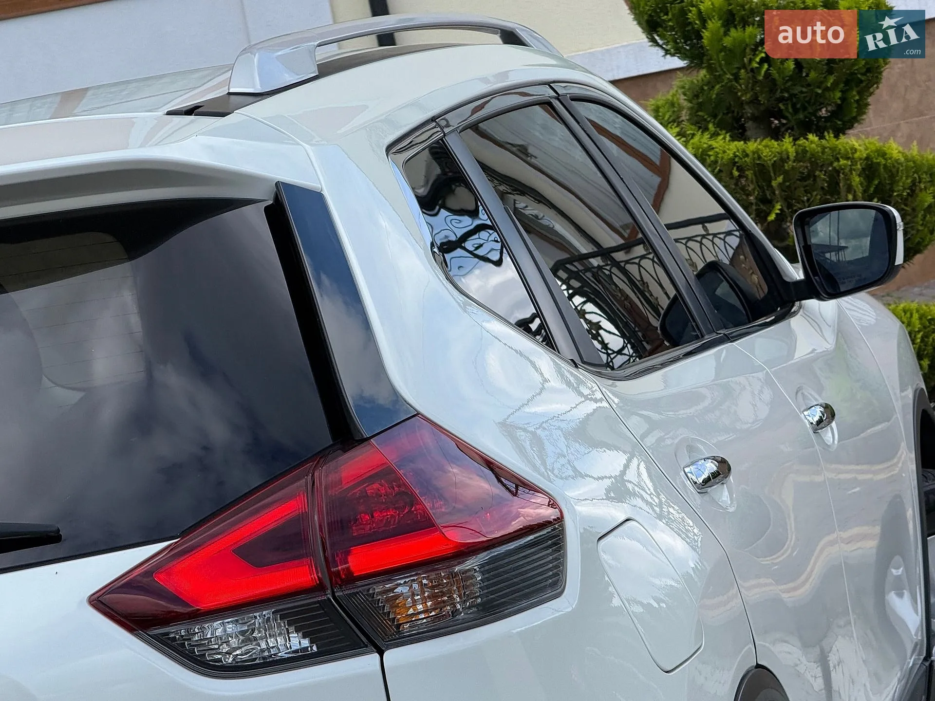2018 Nissan Rogue - мініатюра 32