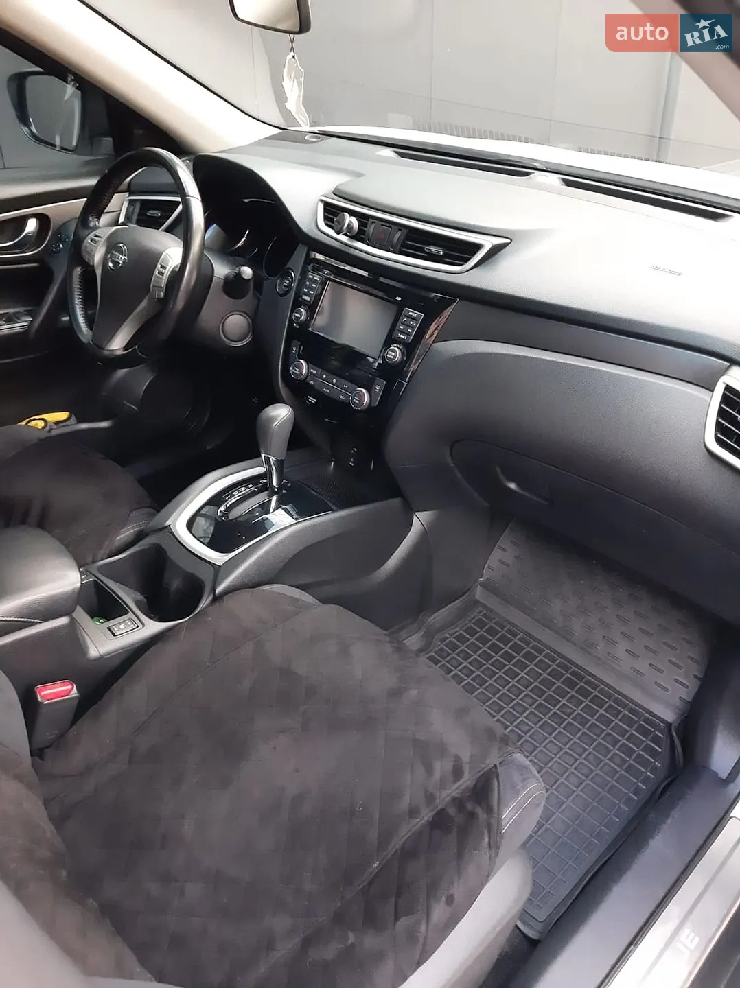 2016 Nissan Rogue - мініатюра 24