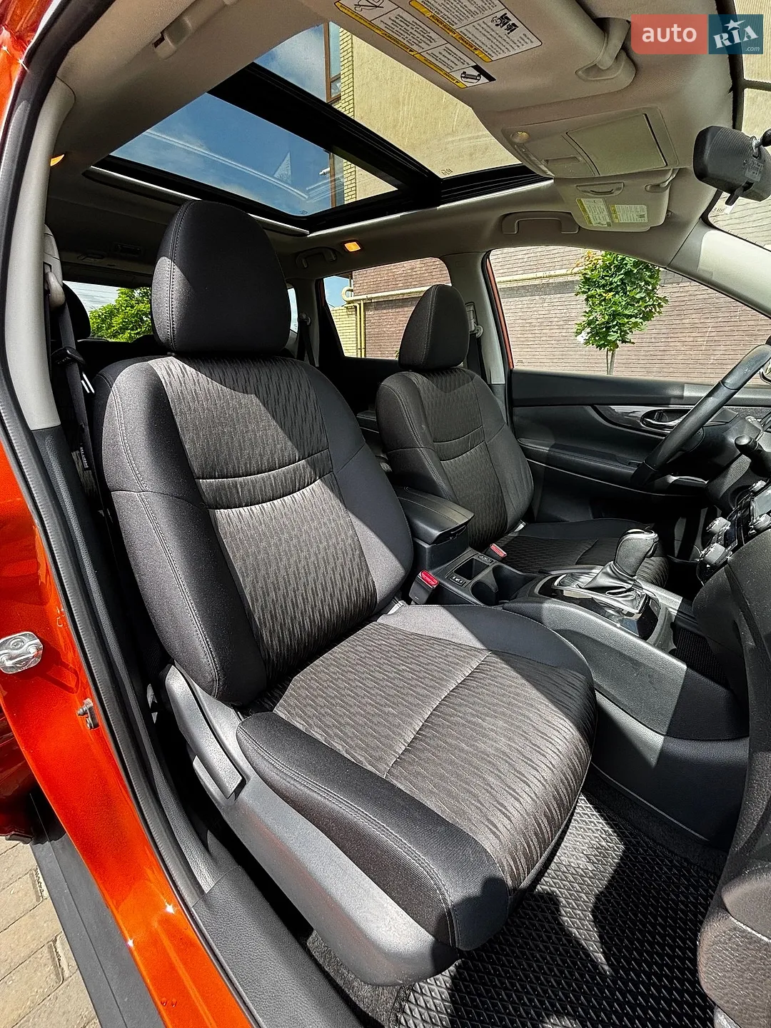 2016 Nissan Rogue - мініатюра 24