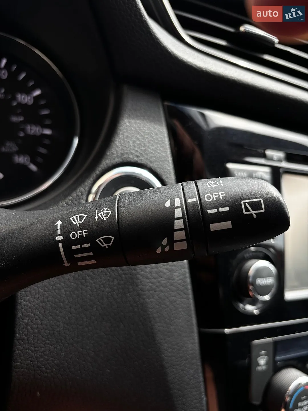 2016 Nissan Rogue - мініатюра 39