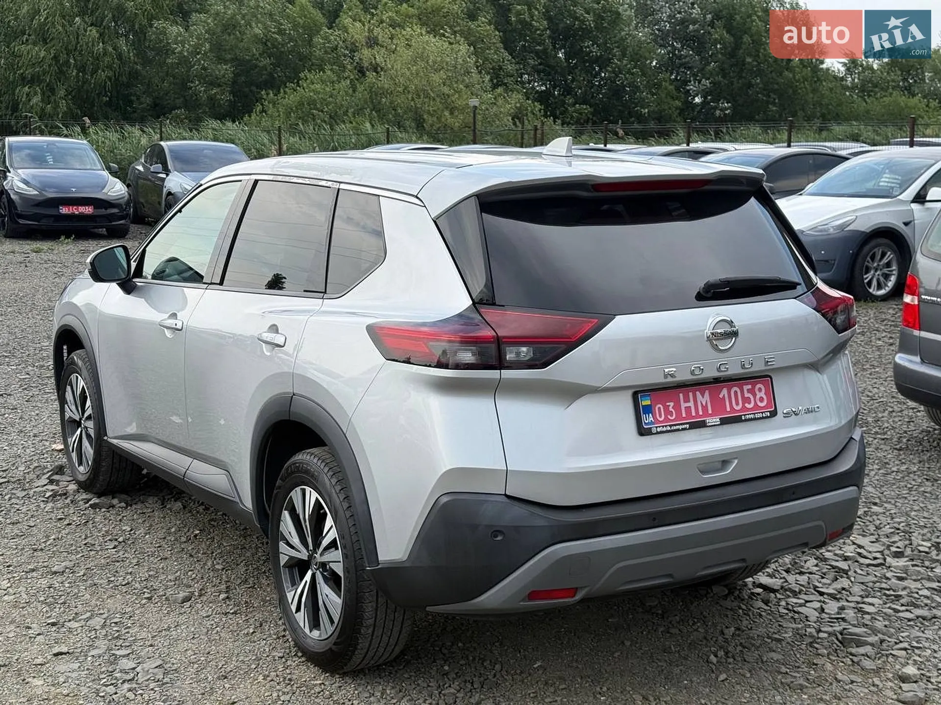 2021 Nissan Rogue - мініатюра 10