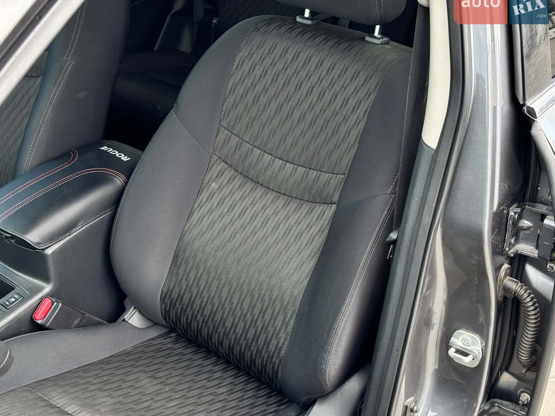 2019 Nissan Rogue - мініатюра 28