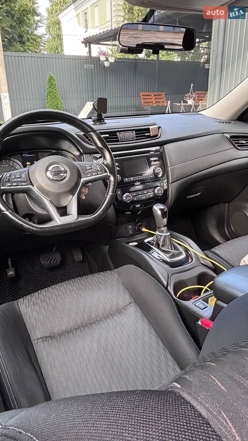 2017 Nissan Rogue - мініатюра 5