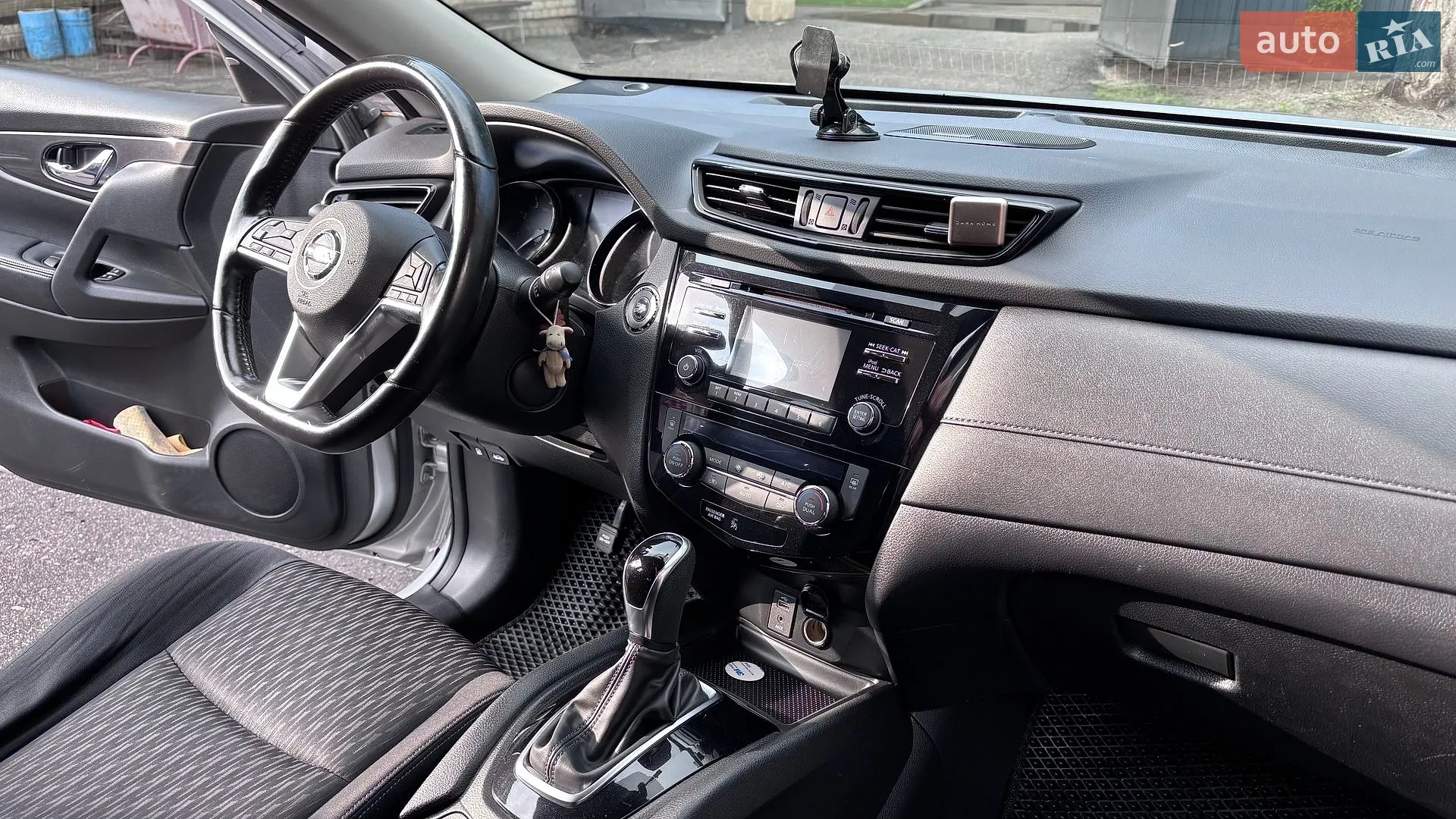 2017 Nissan Rogue - мініатюра 7