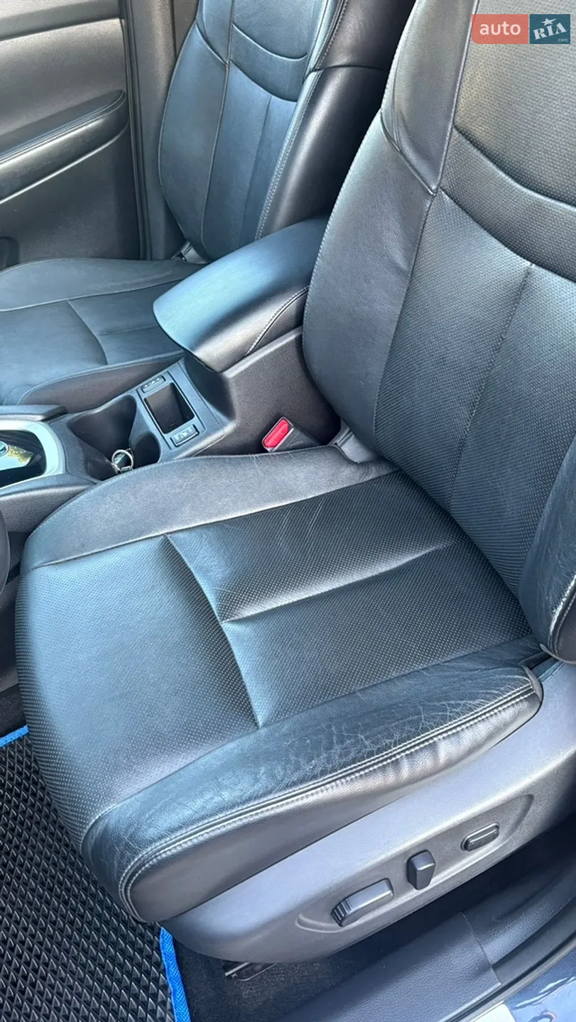 2014 Nissan Rogue - мініатюра 17