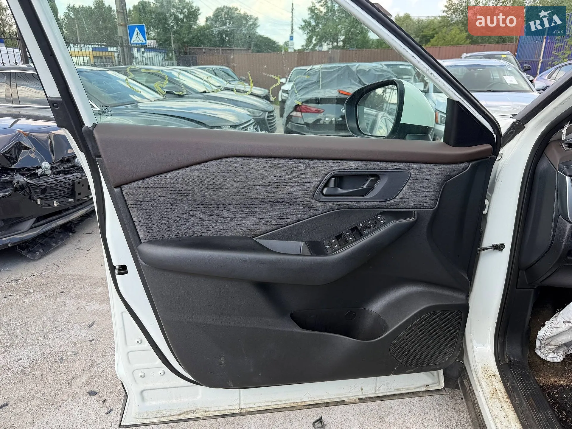 2023 Nissan Rogue - мініатюра 34