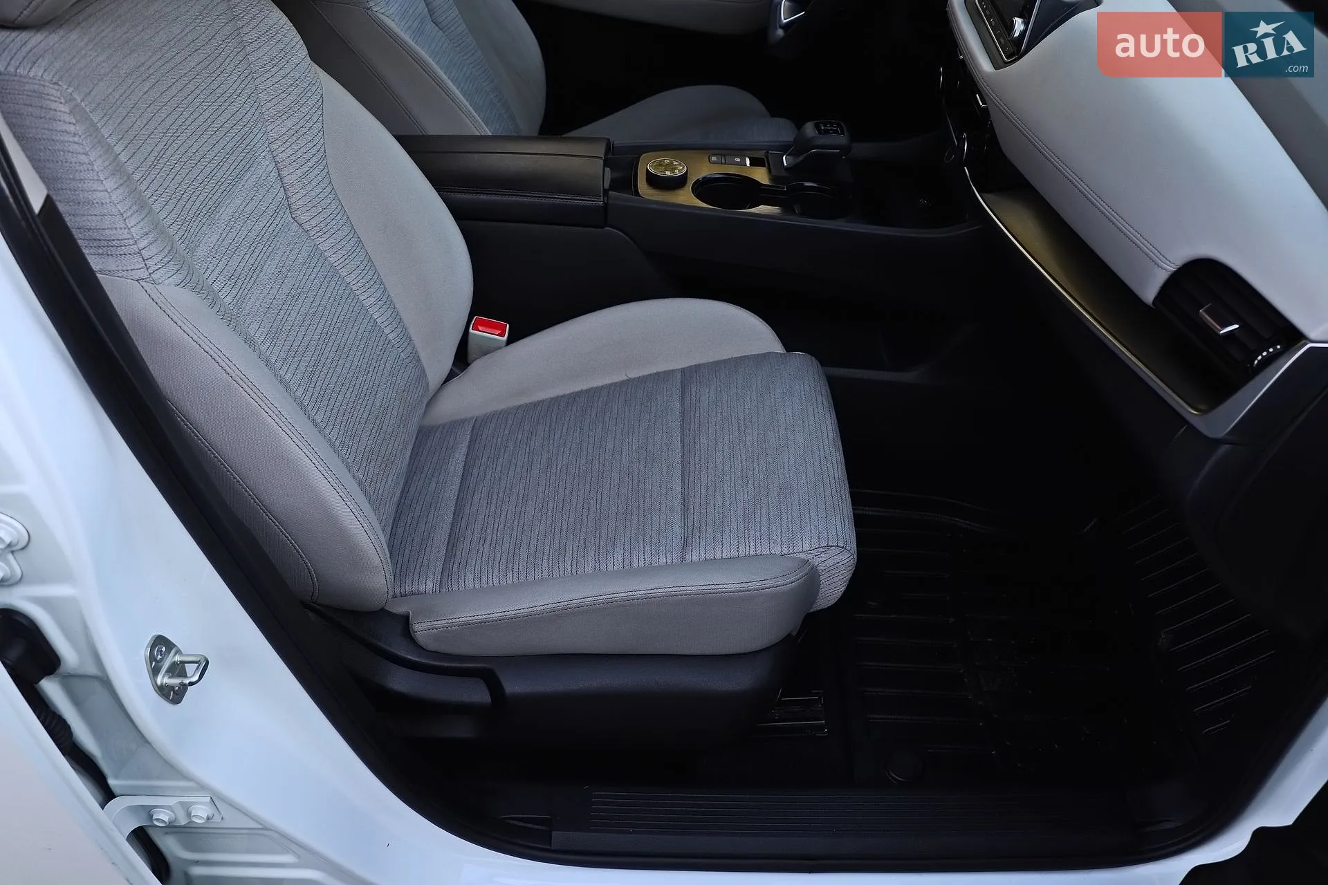 2020 Nissan Rogue - мініатюра 12