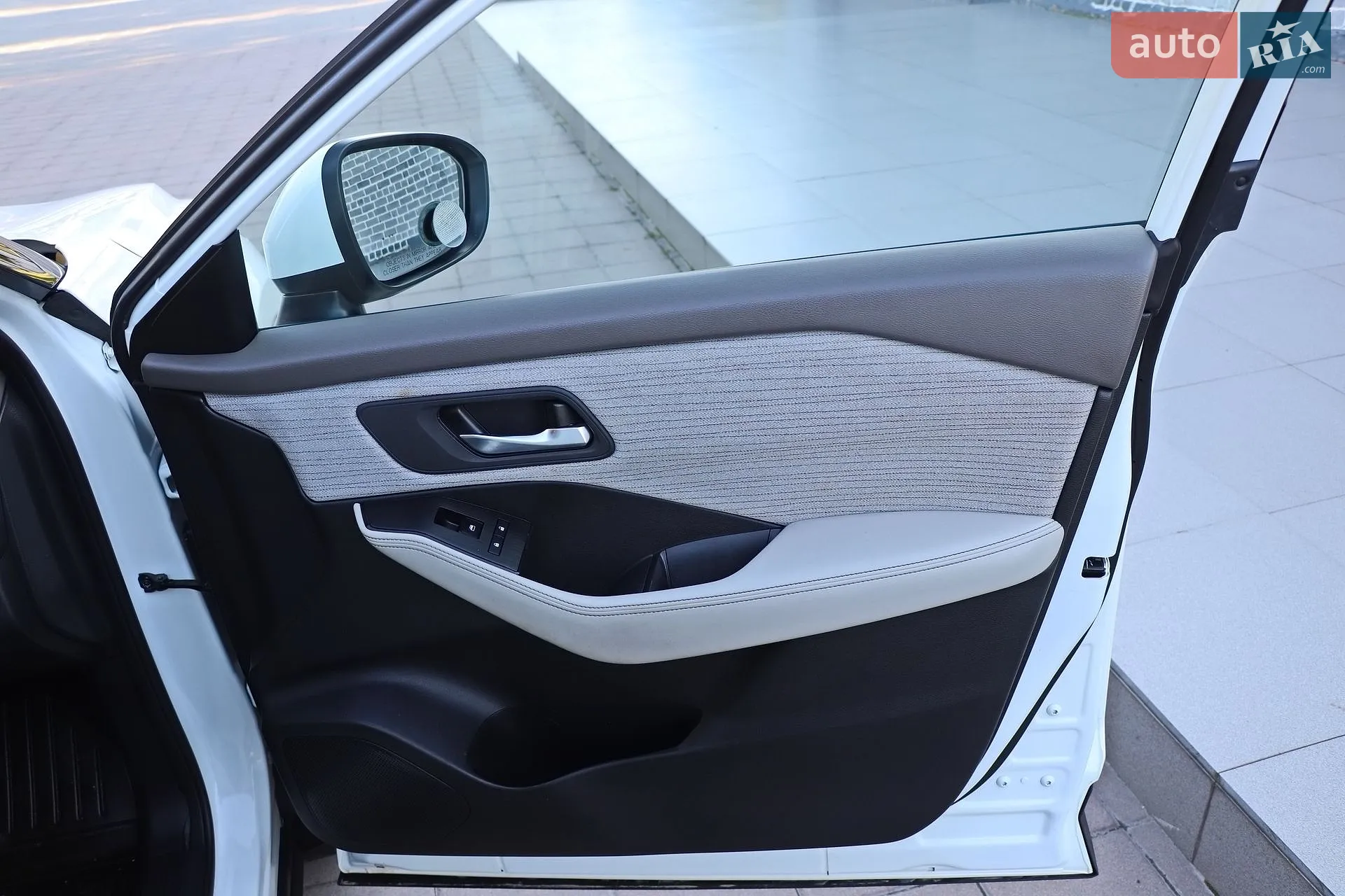 2020 Nissan Rogue - мініатюра 14