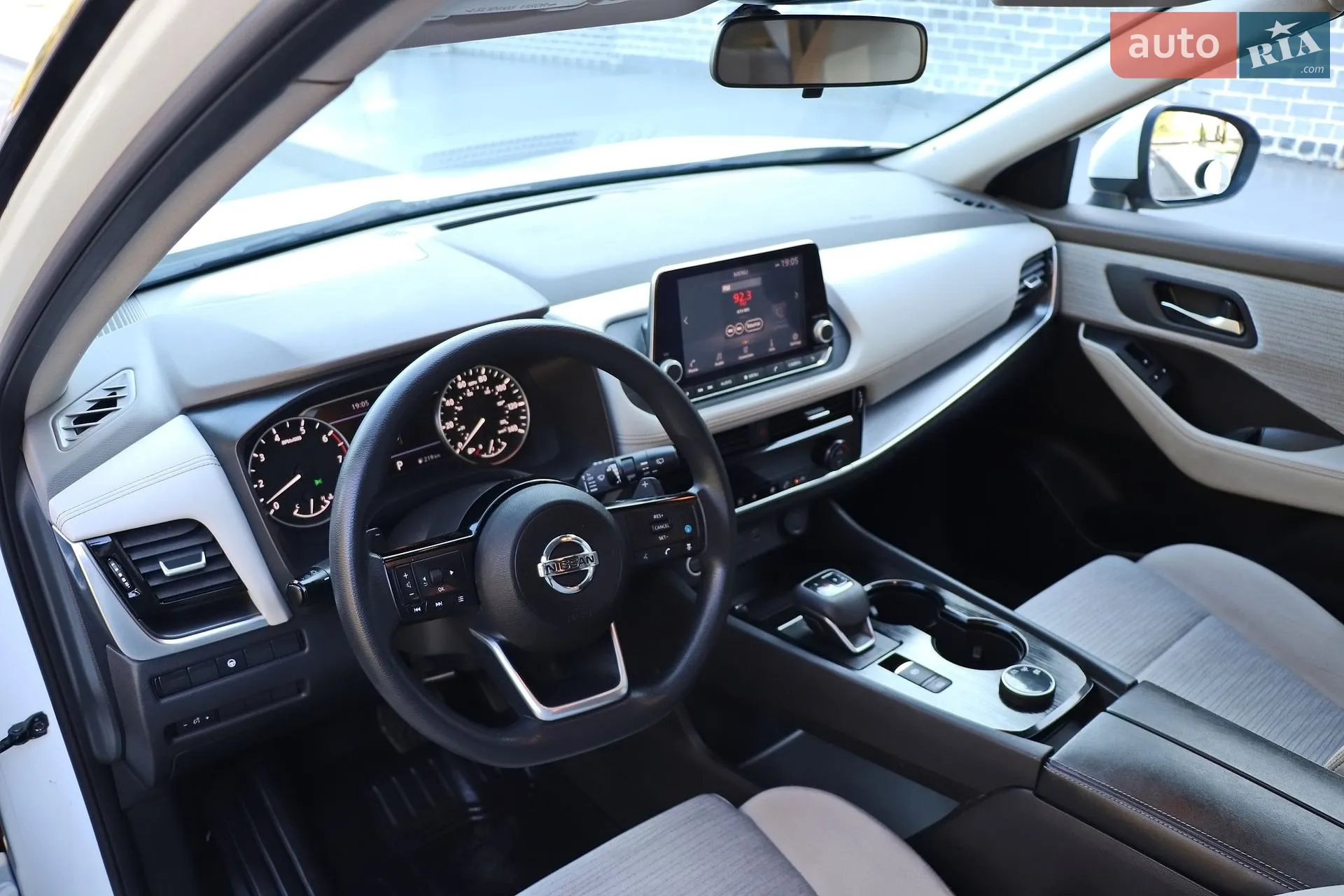 2020 Nissan Rogue - мініатюра 22