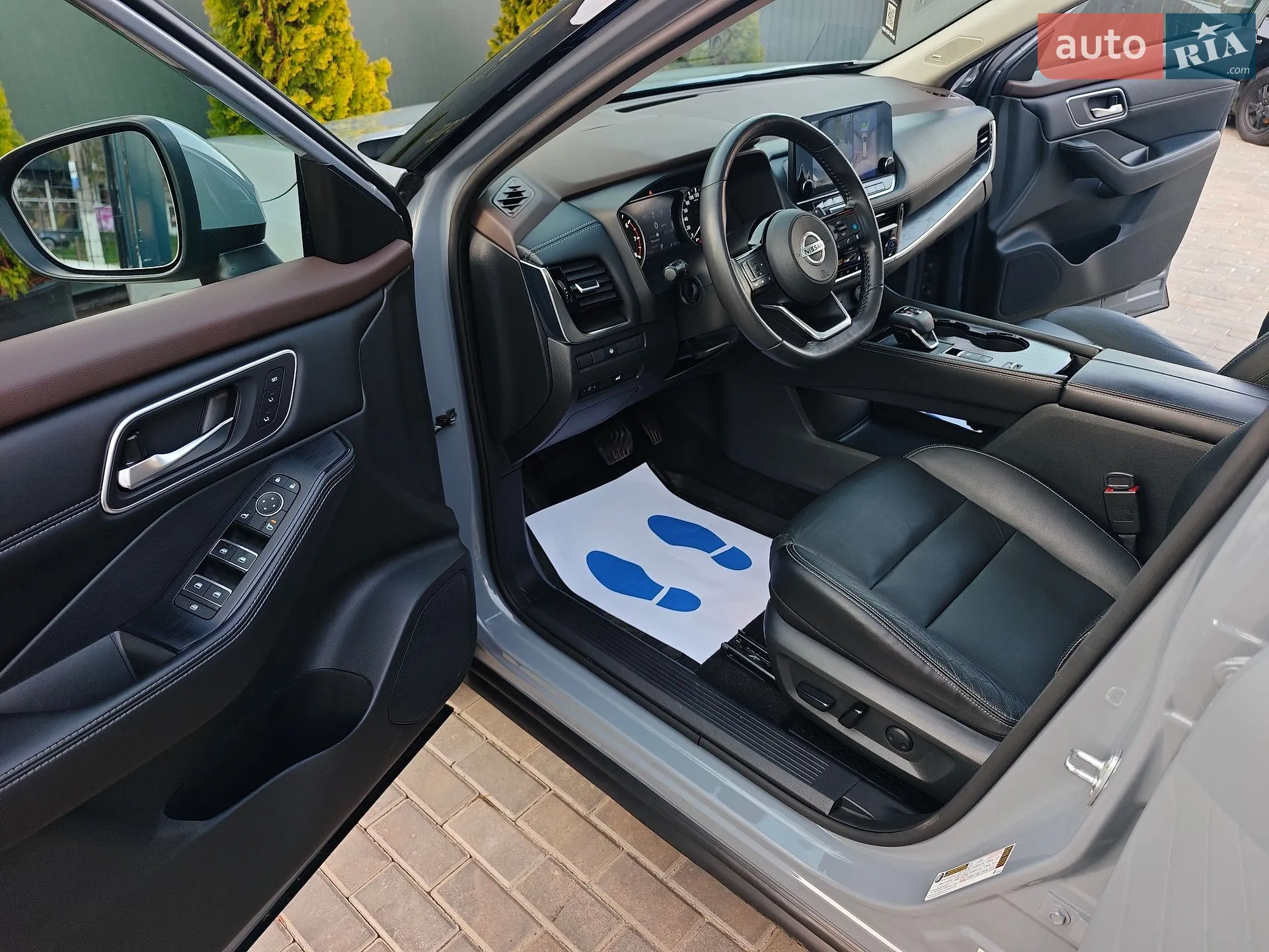 2020 Nissan Rogue - мініатюра 27