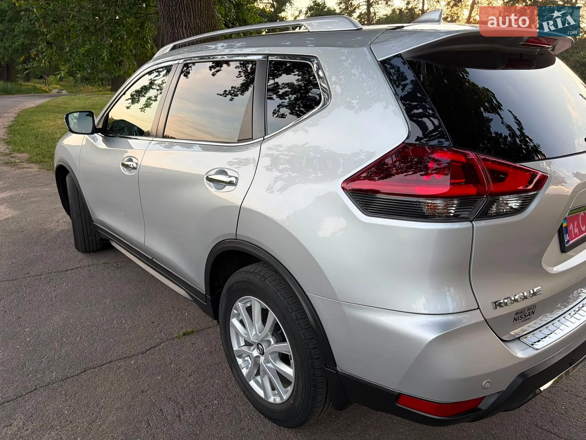 2019 Nissan Rogue - мініатюра 4