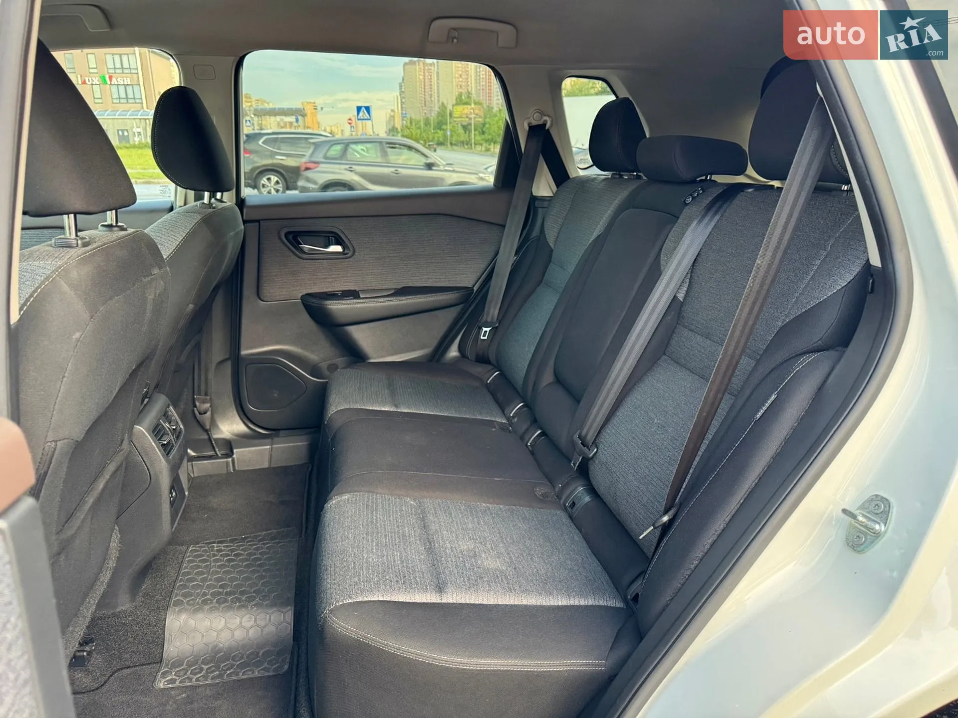 2021 Nissan Rogue - мініатюра 36