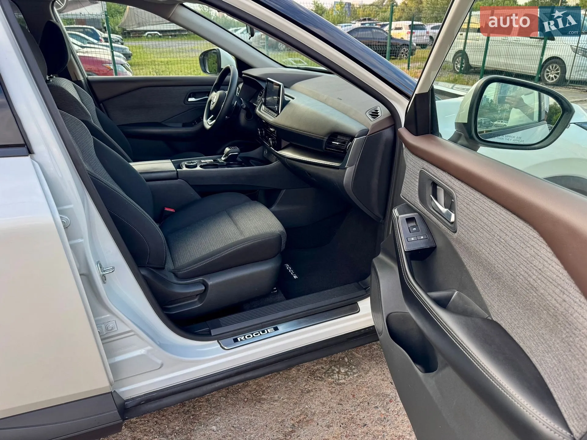 2021 Nissan Rogue - мініатюра 46
