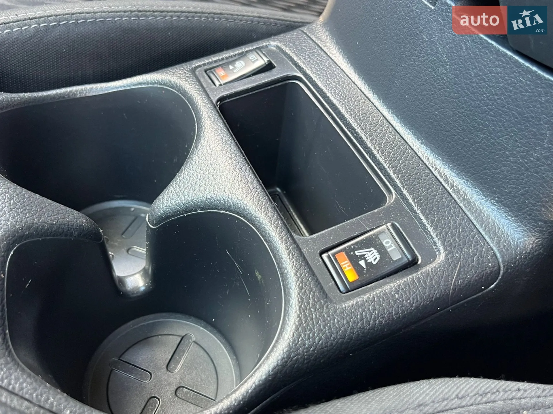 2018 Nissan Rogue - мініатюра 24
