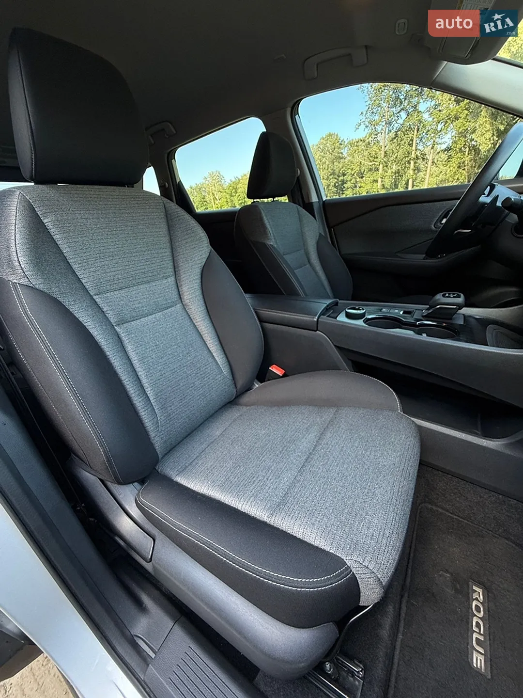 2022 Nissan Rogue - мініатюра 14