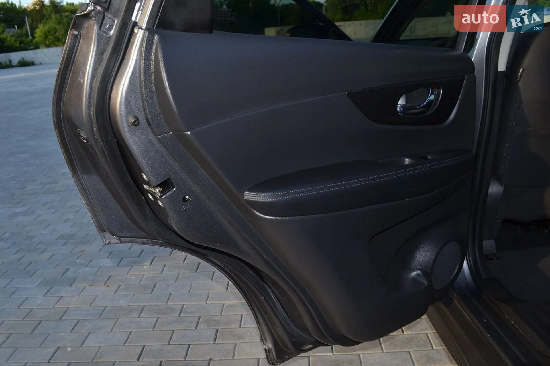 2019 Nissan Rogue - мініатюра 23