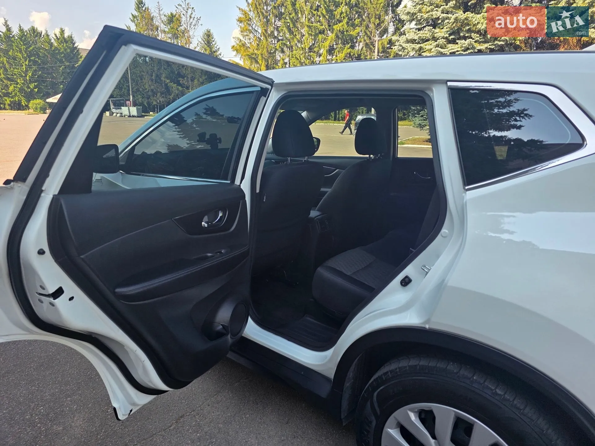 2018 Nissan Rogue - мініатюра 19