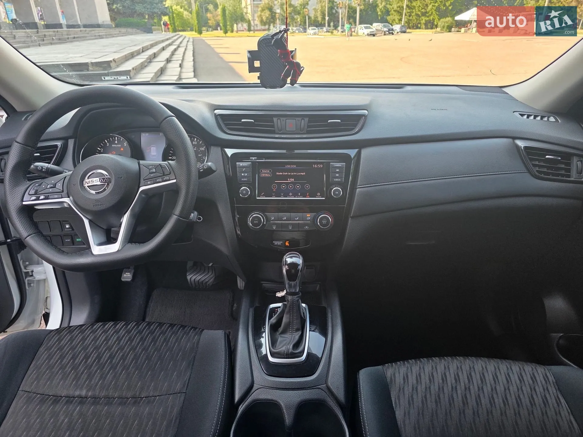 2018 Nissan Rogue - мініатюра 24